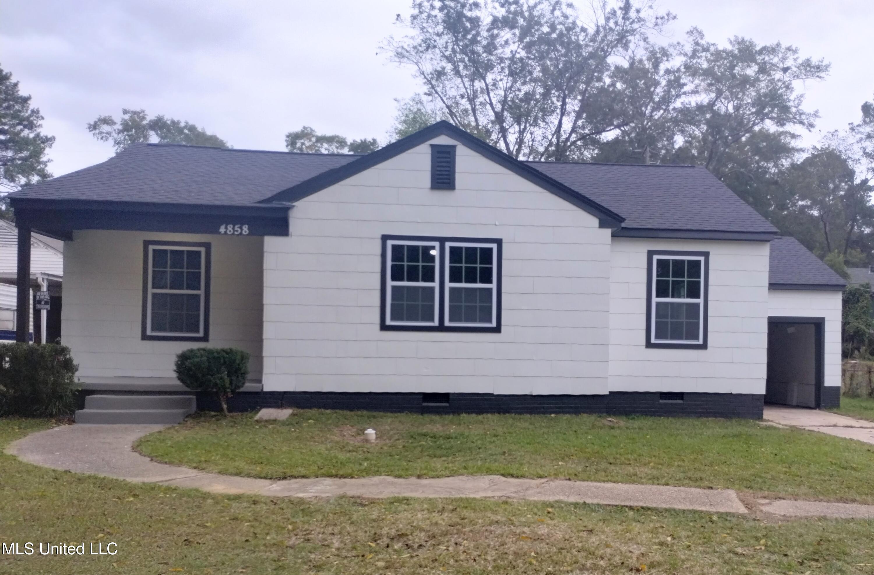 4858 Sheridan Drive Property Photo 1