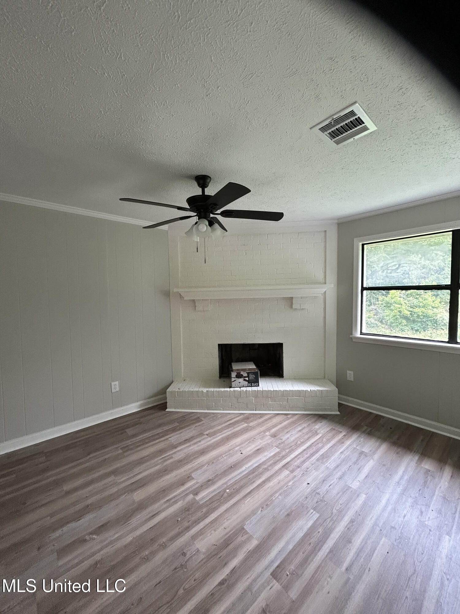 4534 Halls Ferry Road Property Photo 4