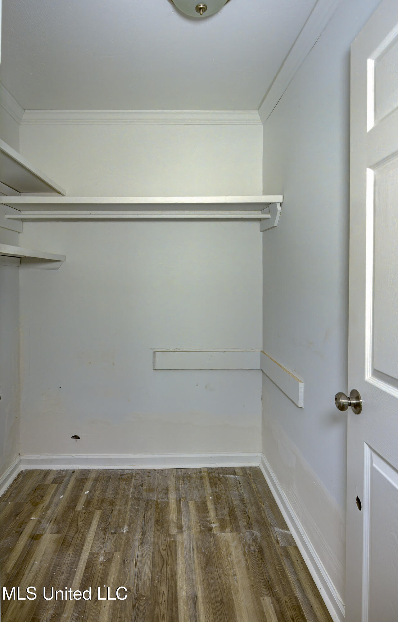 4534 Halls Ferry Road Property Photo 13