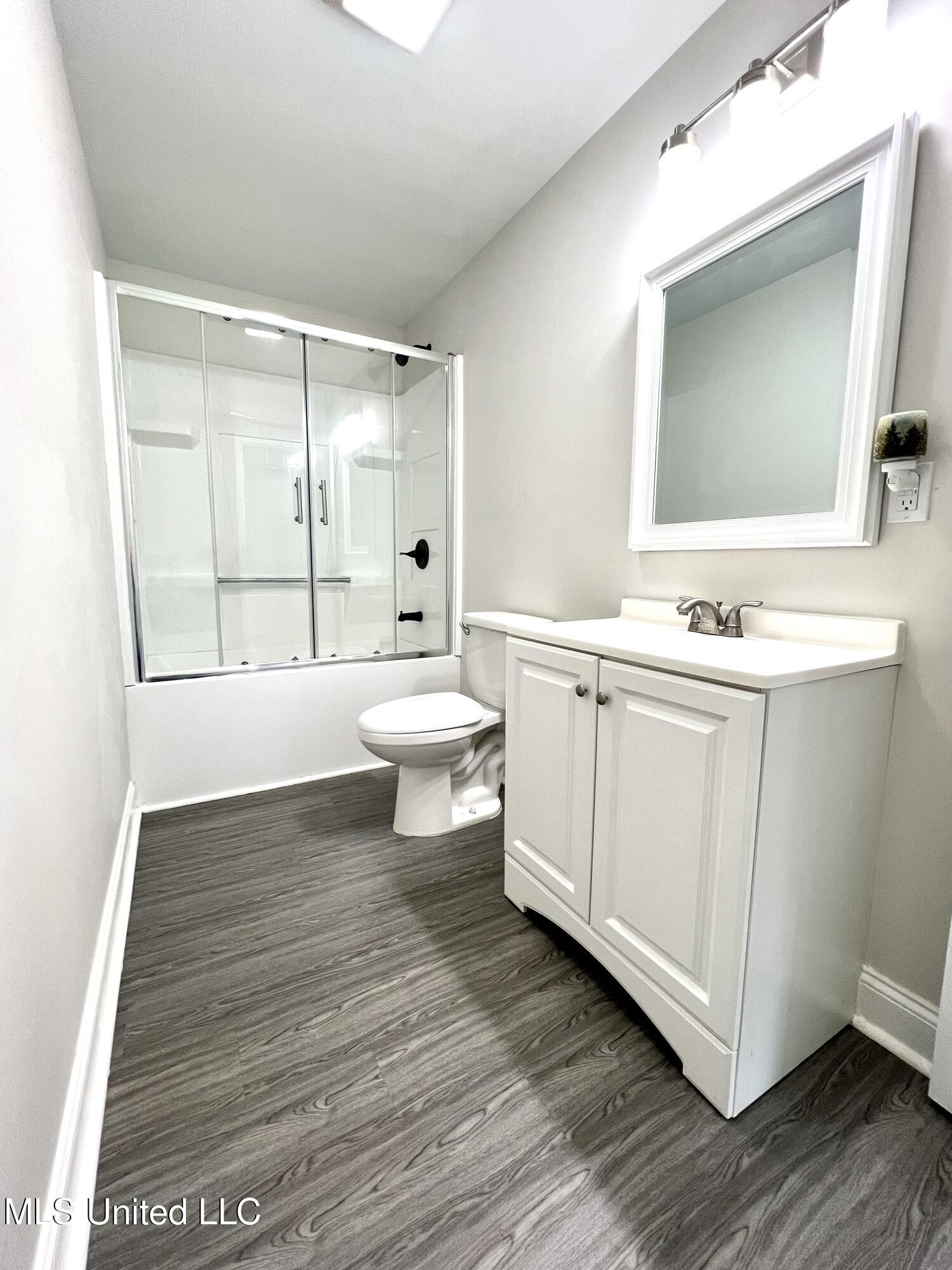 1074 Pleasant Grove Road Property Photo 4