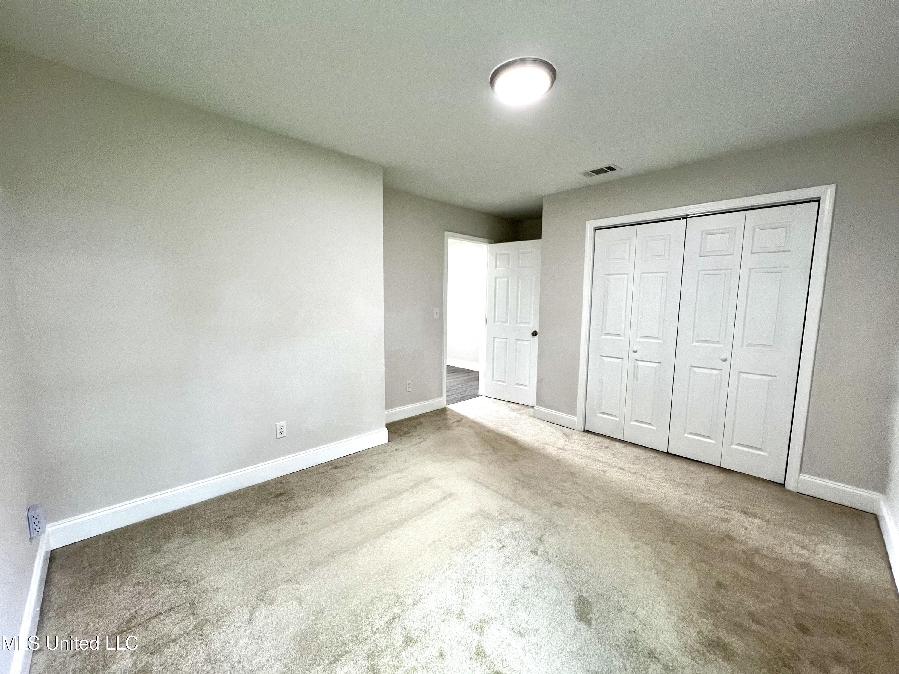 1074 Pleasant Grove Road Property Photo 9
