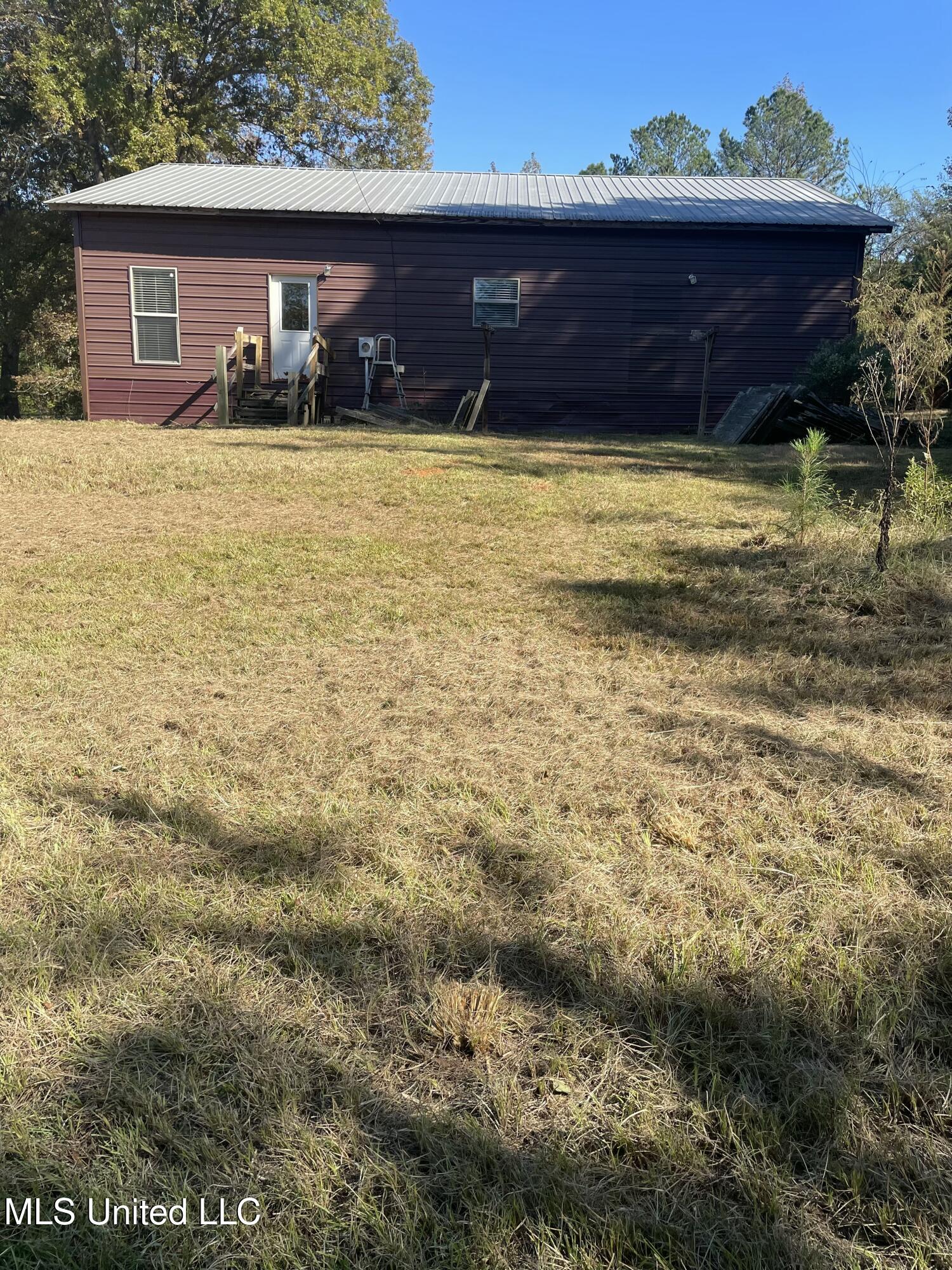 1401 Hopoca Road Property Photo 2