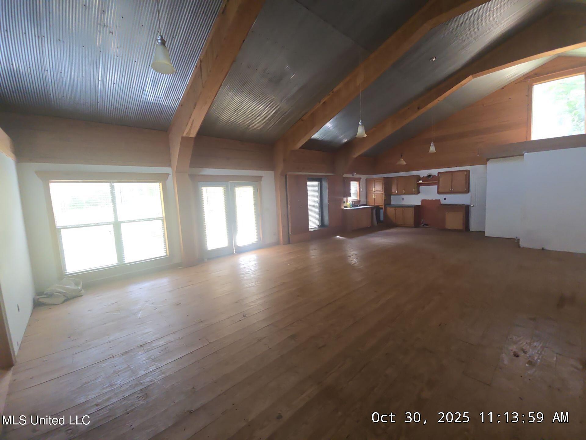 1401 Hopoca Road Property Photo 8