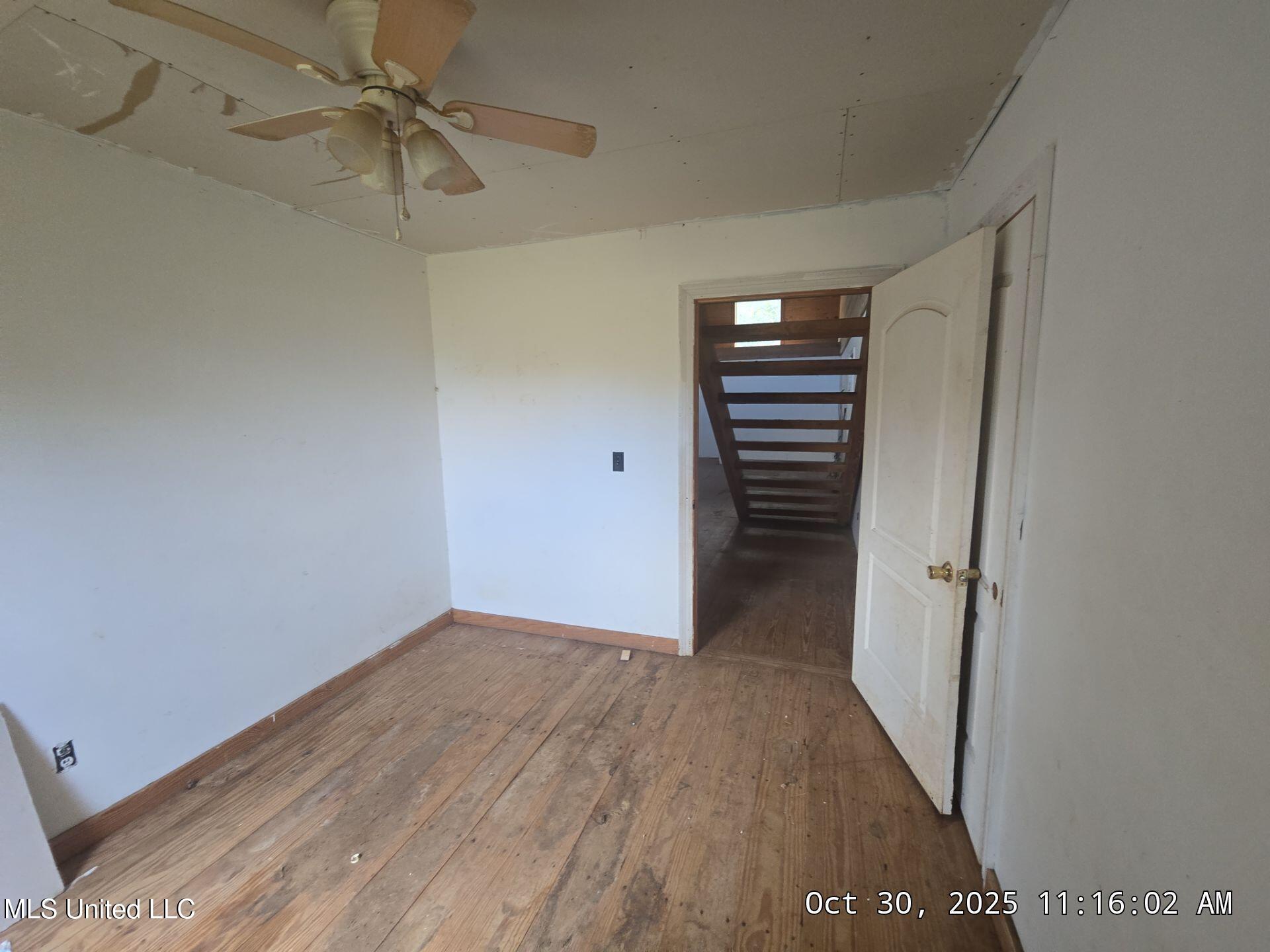 1401 Hopoca Road Property Photo 9
