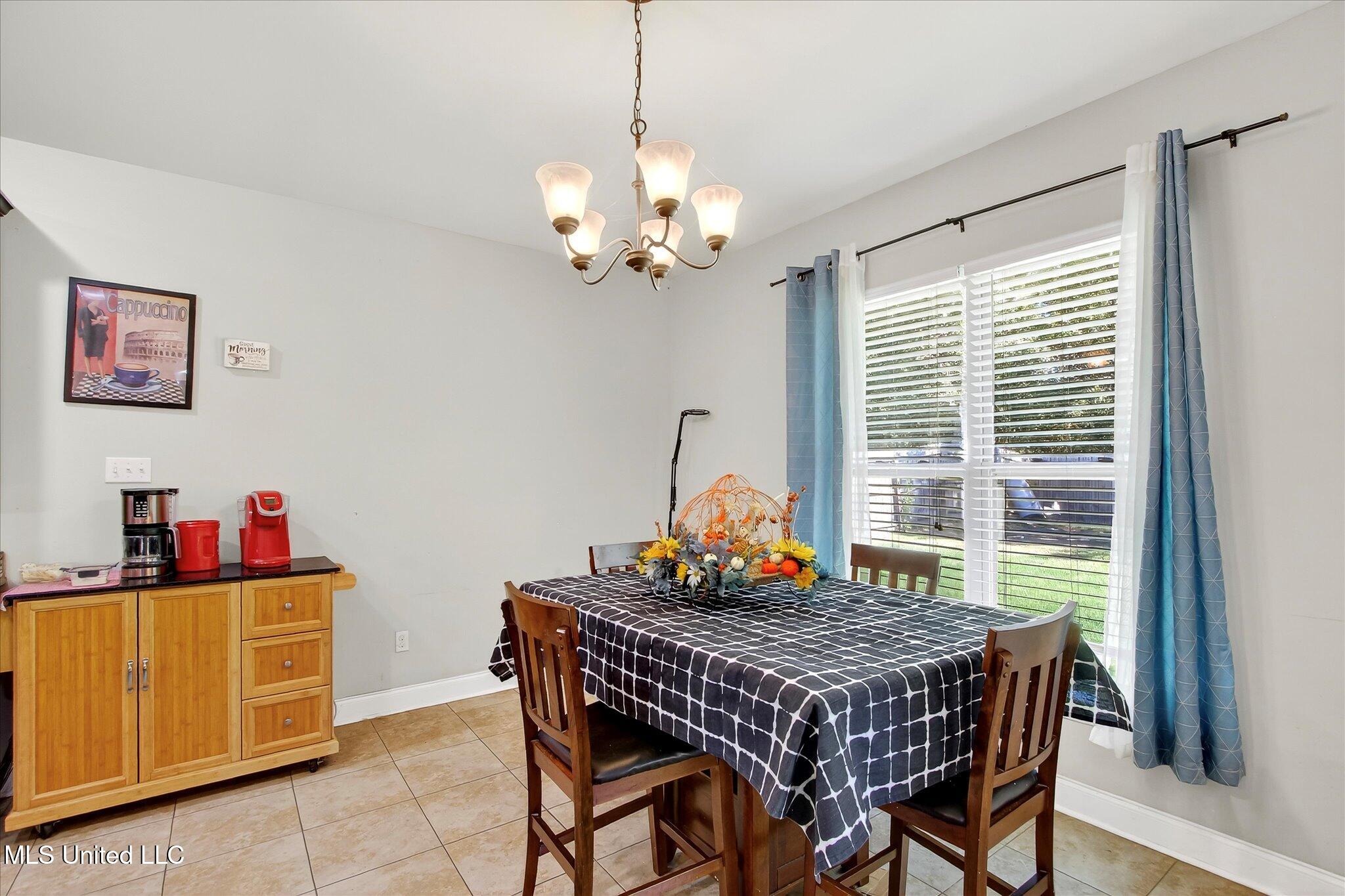 7432 Saints Circle Property Photo 20