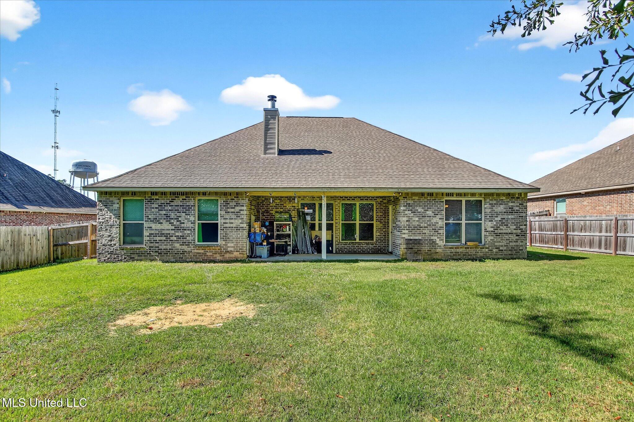 7432 Saints Circle Property Photo 39