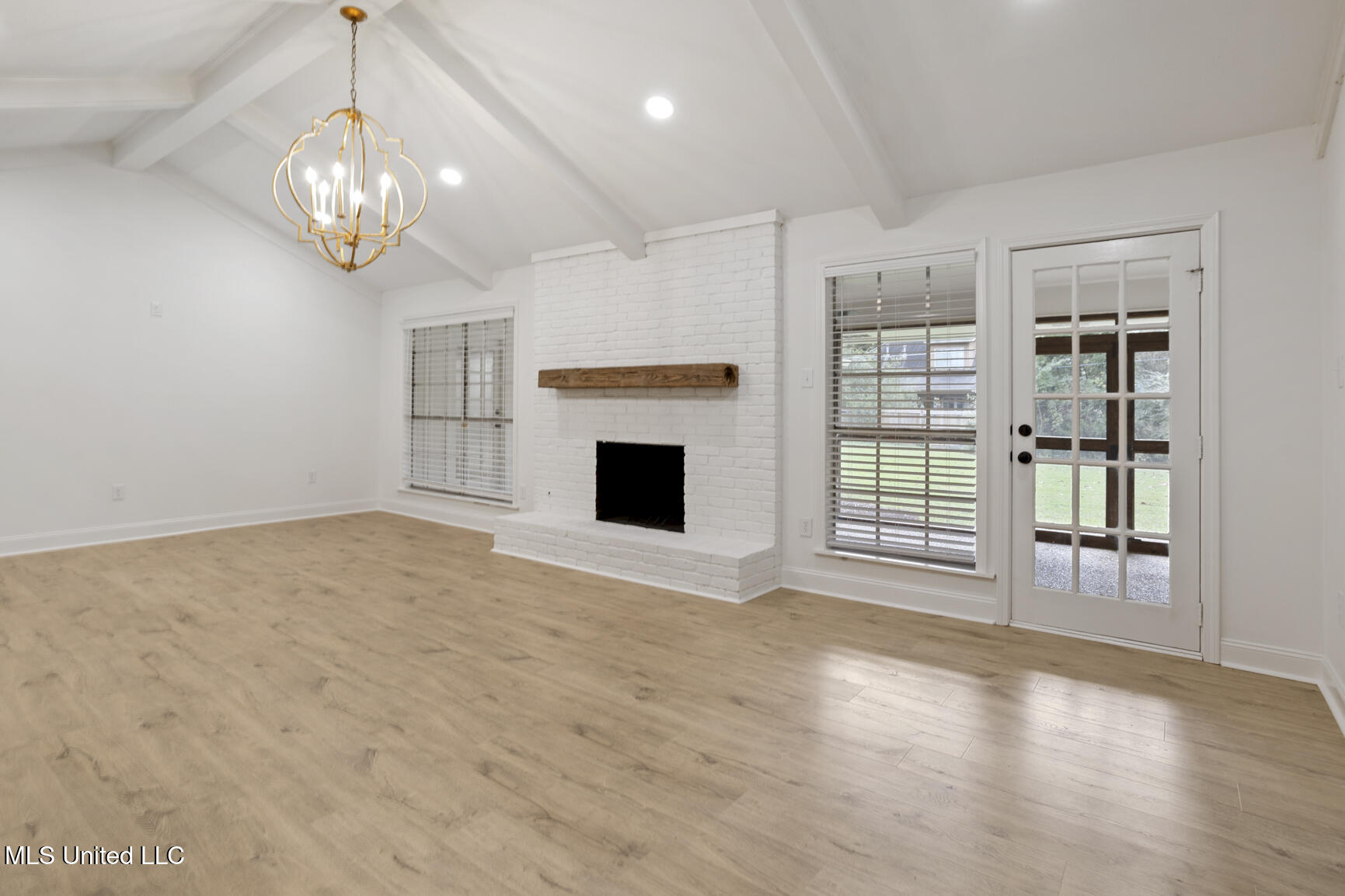 445 Armour Drive Property Photo 18