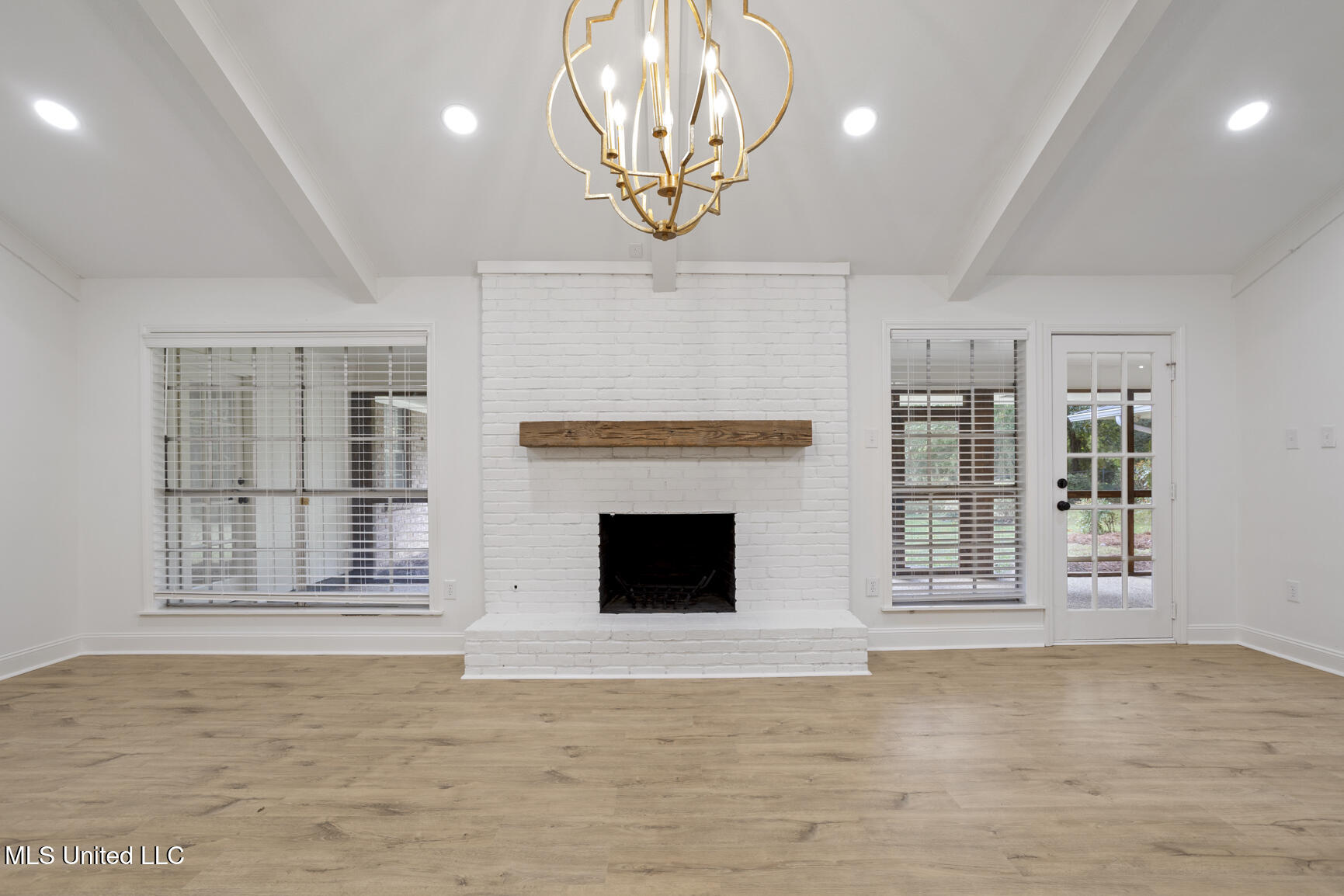 445 Armour Drive Property Photo 20