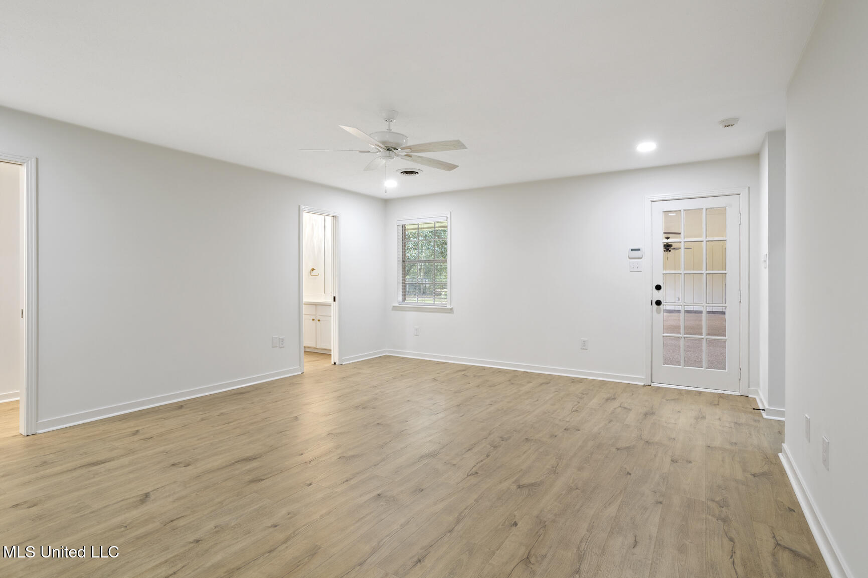 445 Armour Drive Property Photo 28