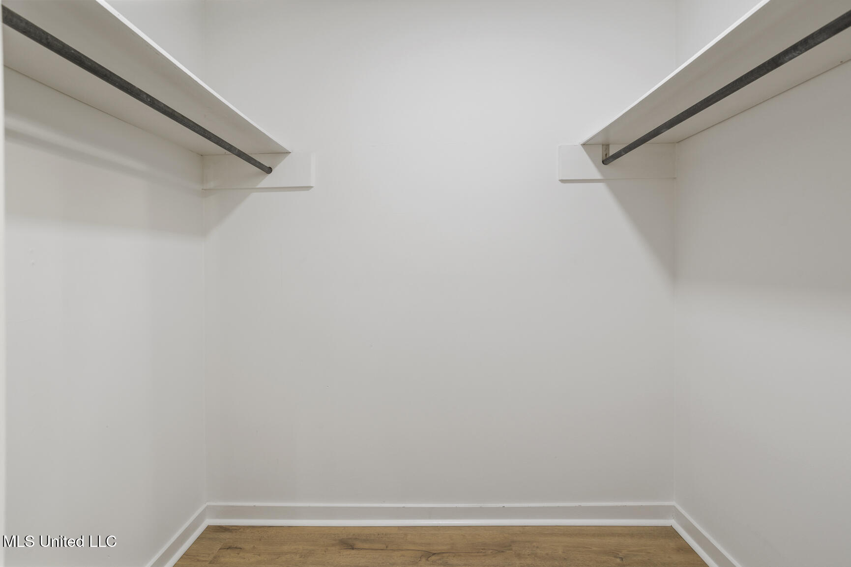 445 Armour Drive Property Photo 30