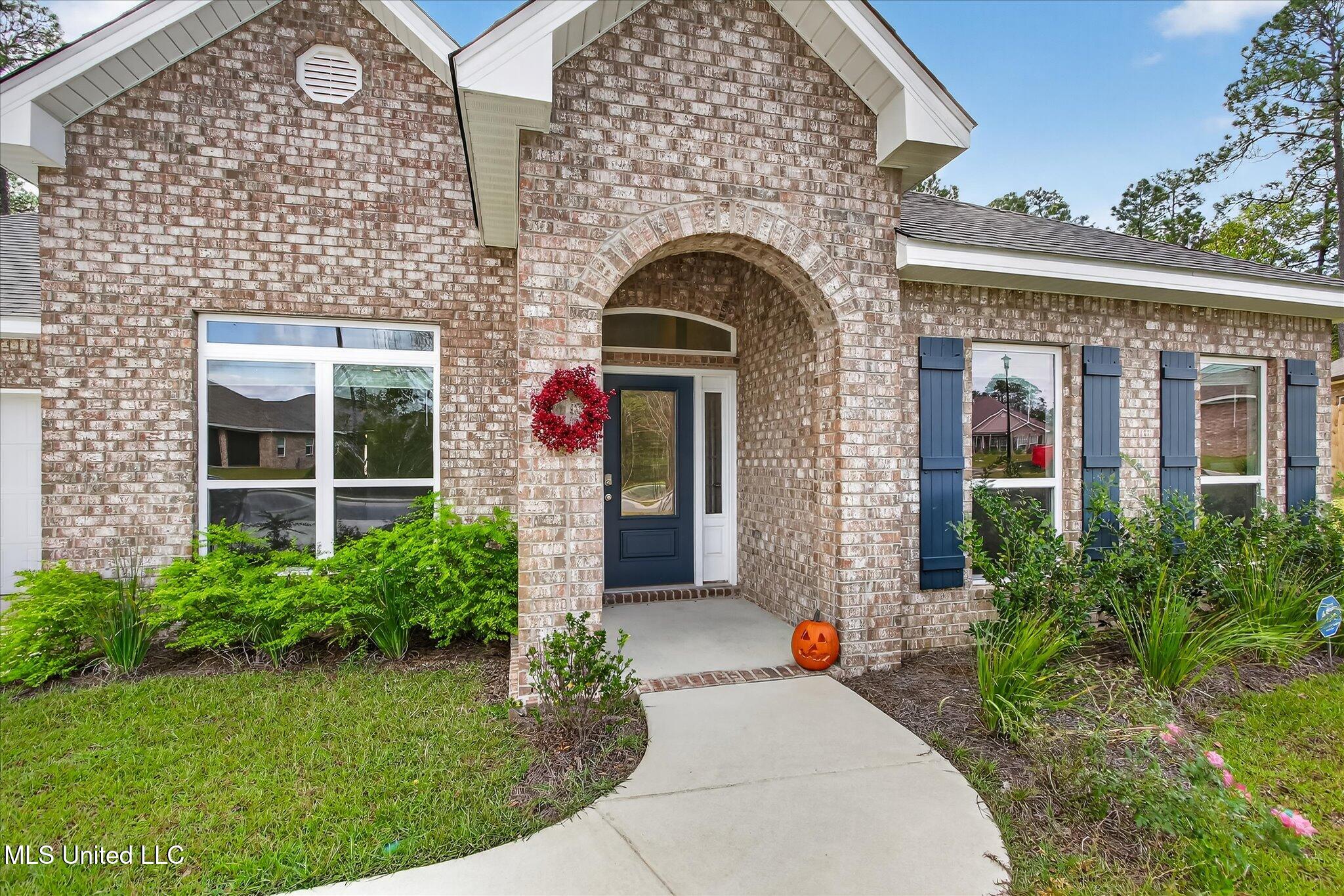 11705 Wakeland Court Property Photo 9