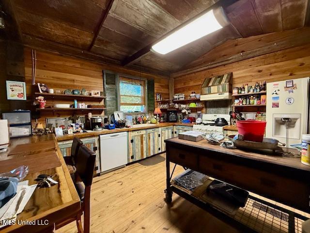8 Newman Road Property Photo 7