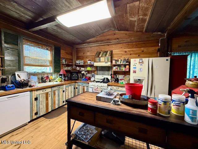 8 Newman Road Property Photo 8