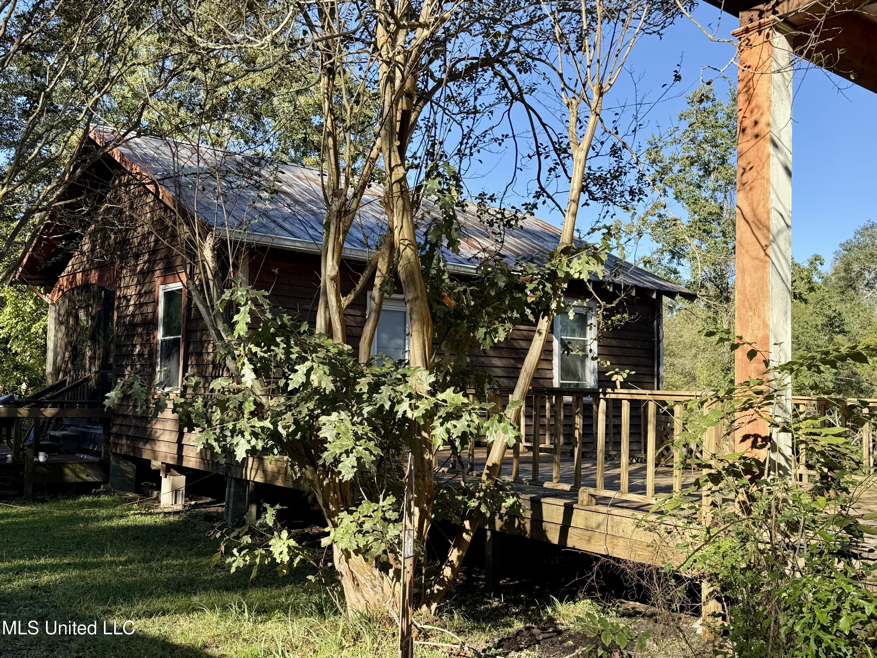 8 Newman Road Property Photo 20