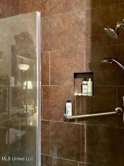 8 Newman Road Property Photo 25