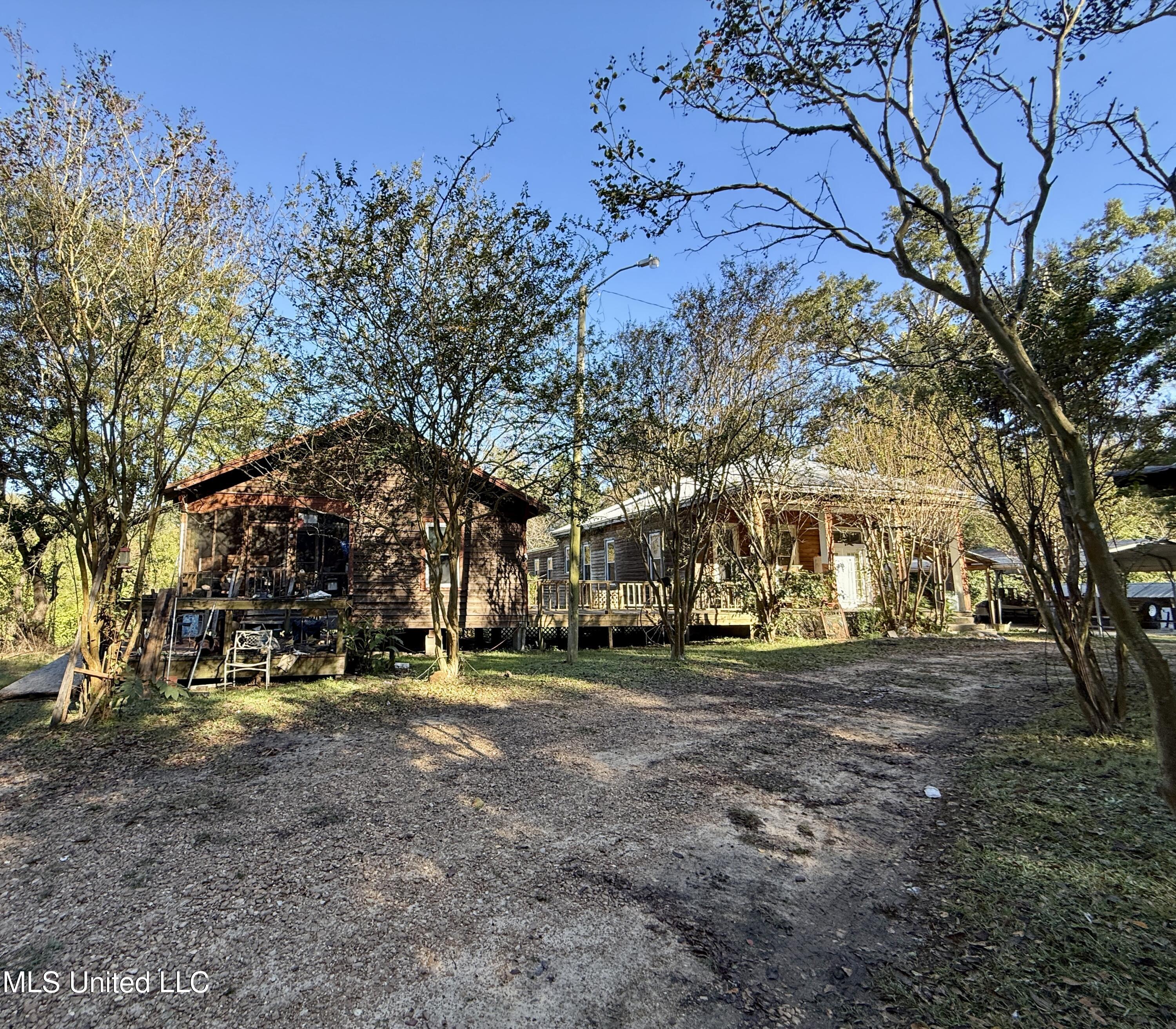 8 Newman Road Property Photo 27