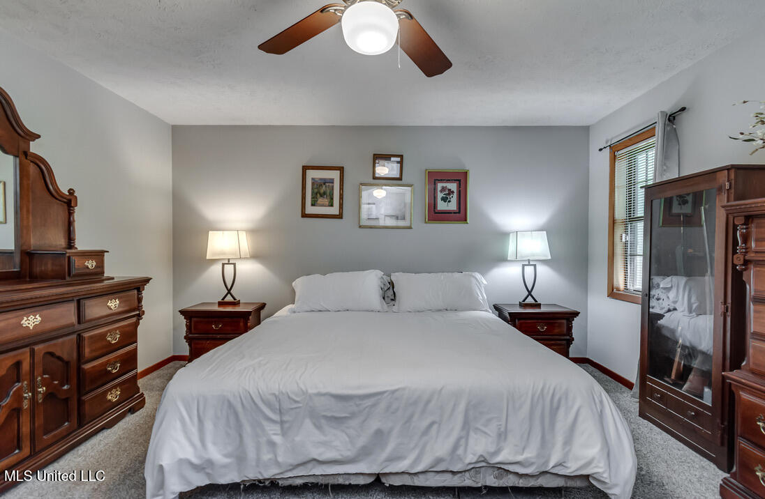 180 Alton Circle Property Photo 12