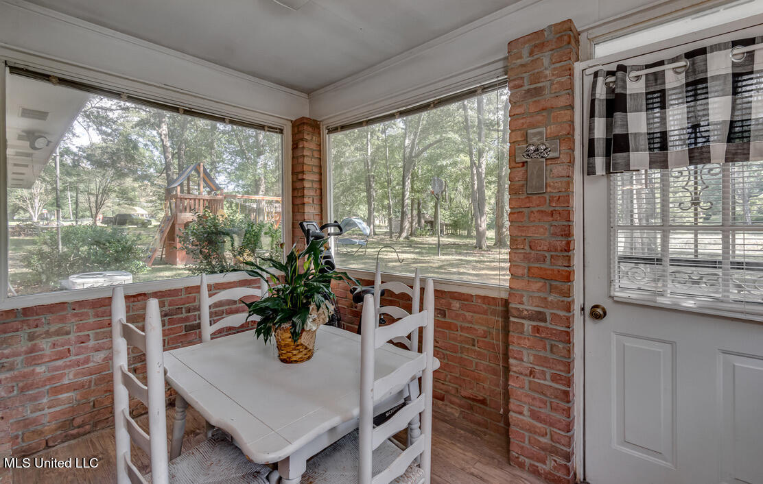 180 Alton Circle Property Photo 20