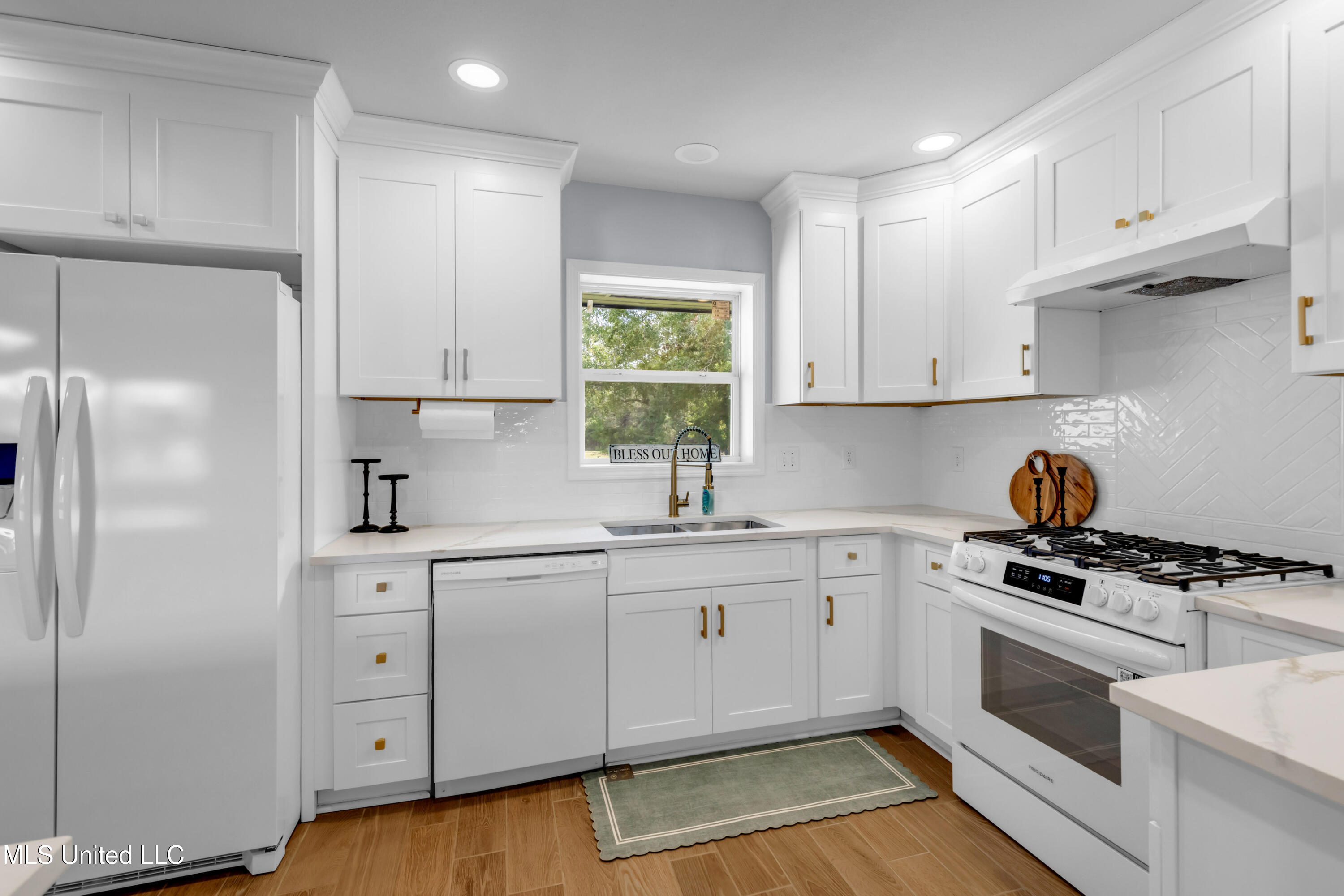 12330 Oaklawn Road Property Photo 11