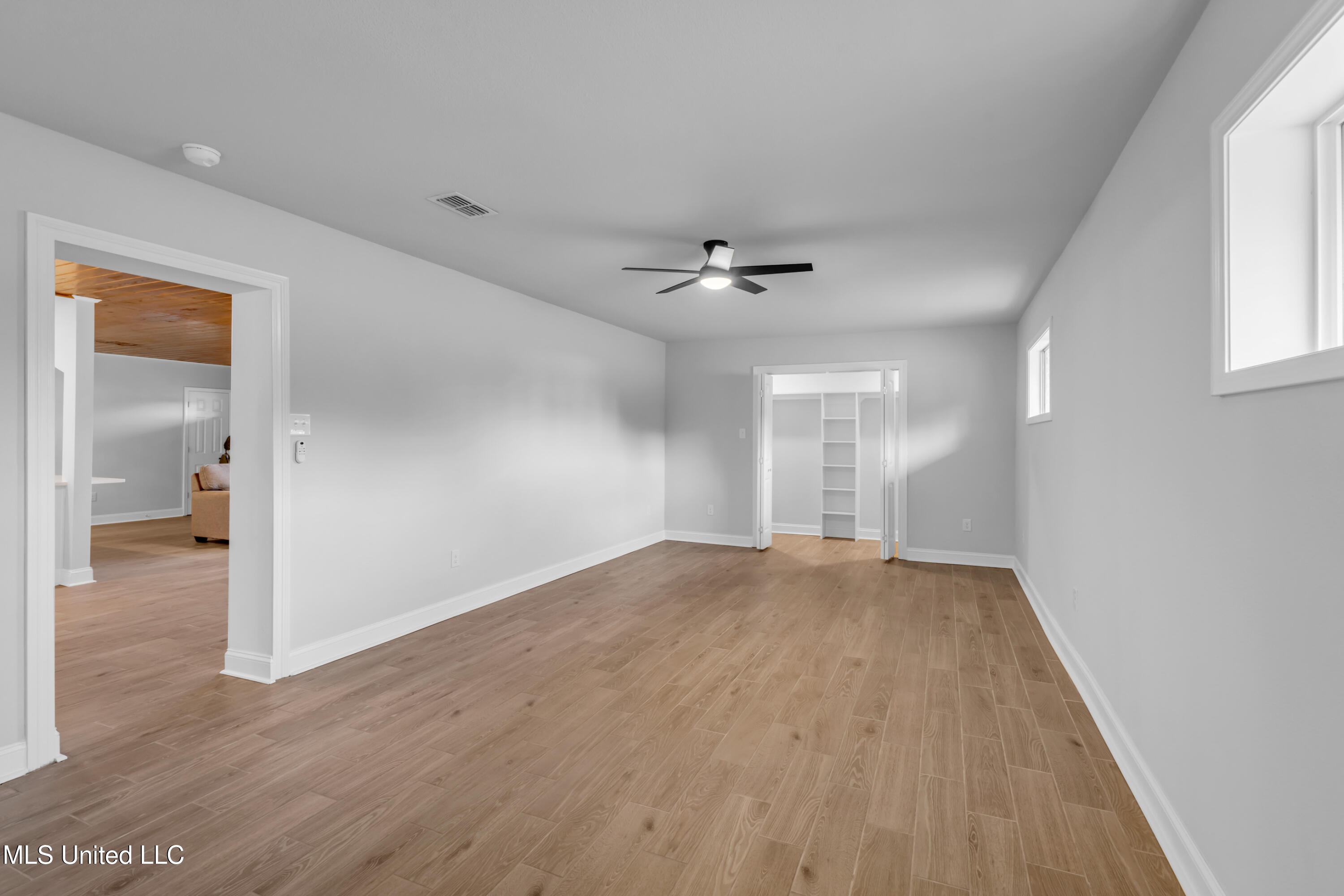 12330 Oaklawn Road Property Photo 13