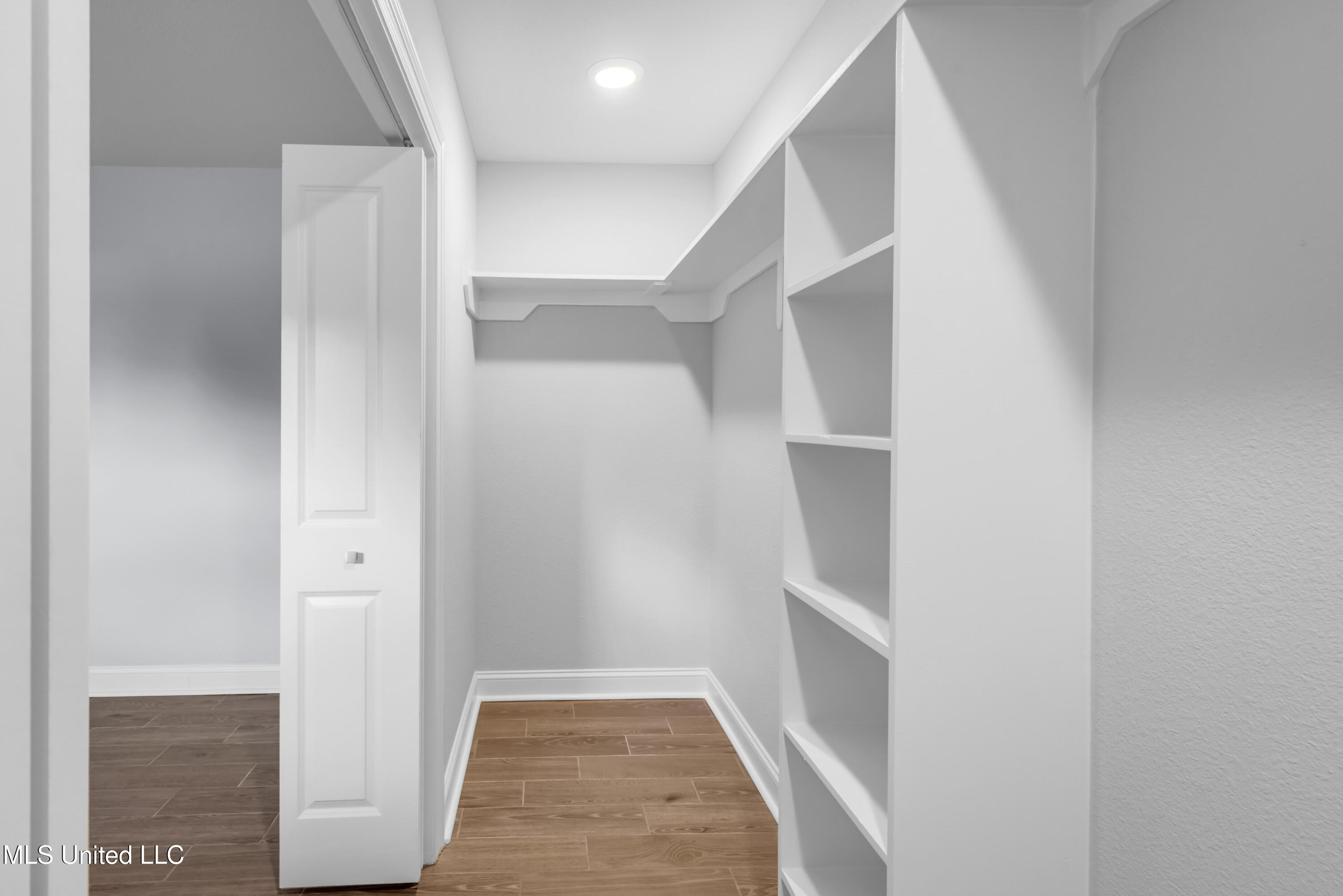 12330 Oaklawn Road Property Photo 15