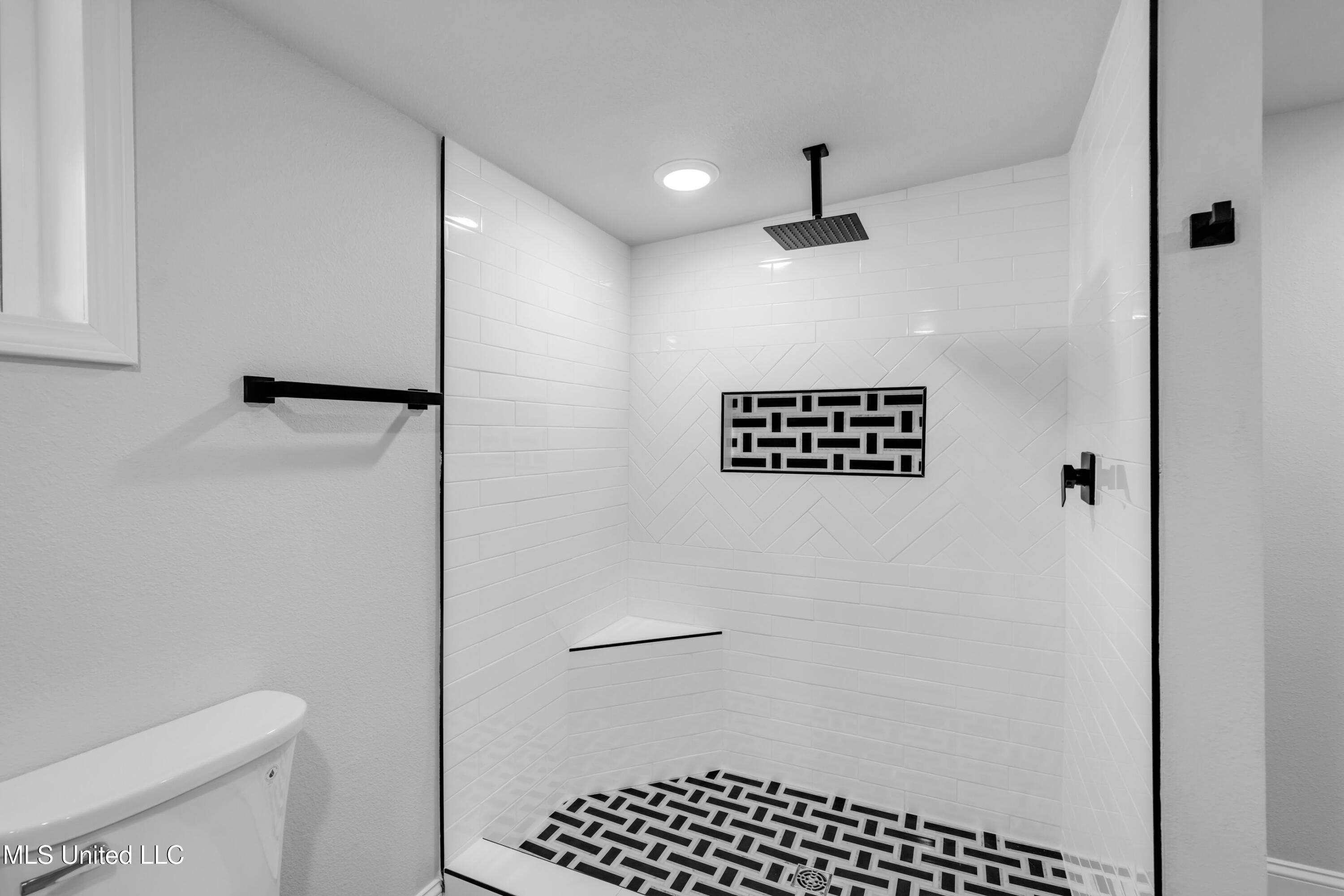 12330 Oaklawn Road Property Photo 18