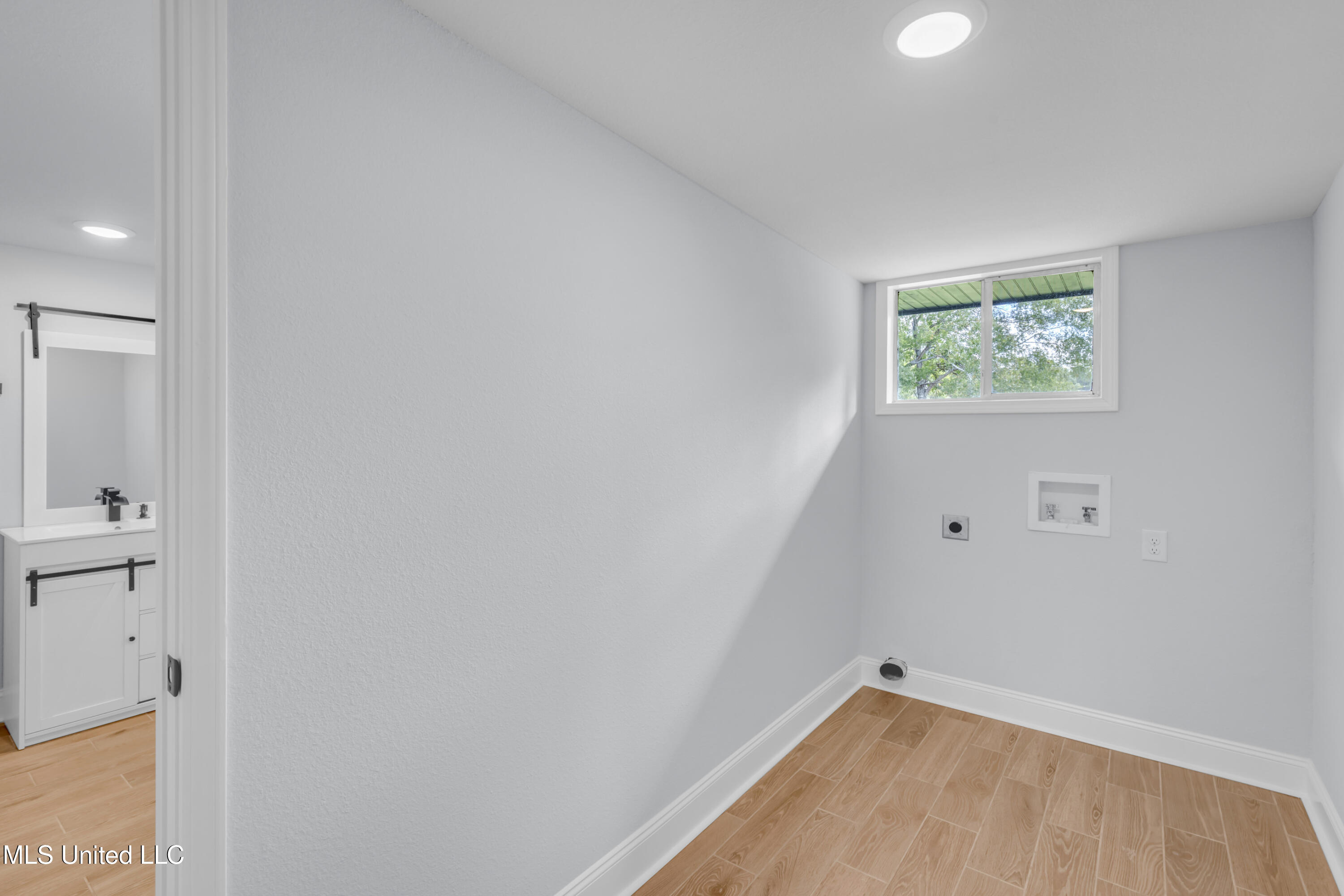 12330 Oaklawn Road Property Photo 19