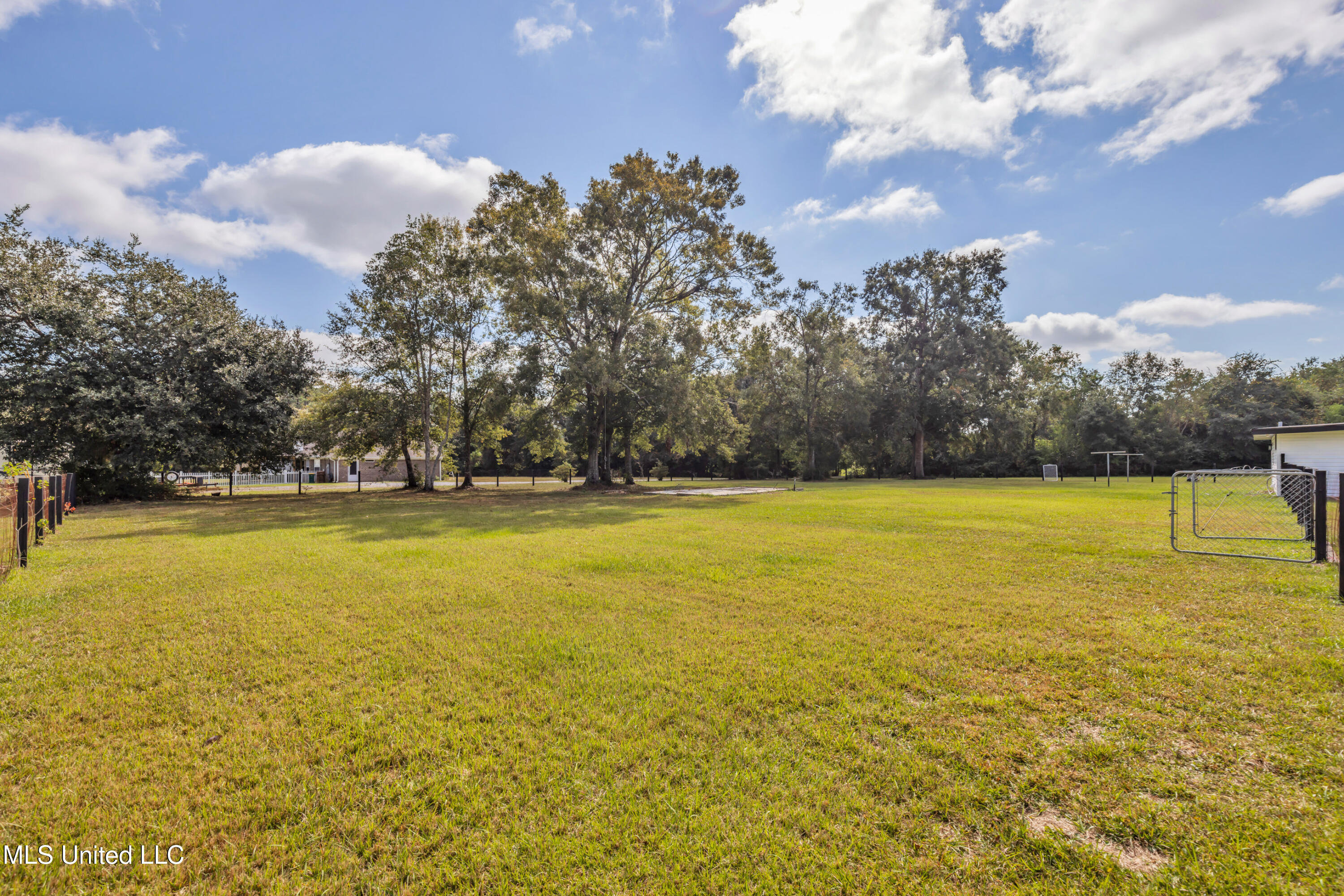 12330 Oaklawn Road Property Photo 27