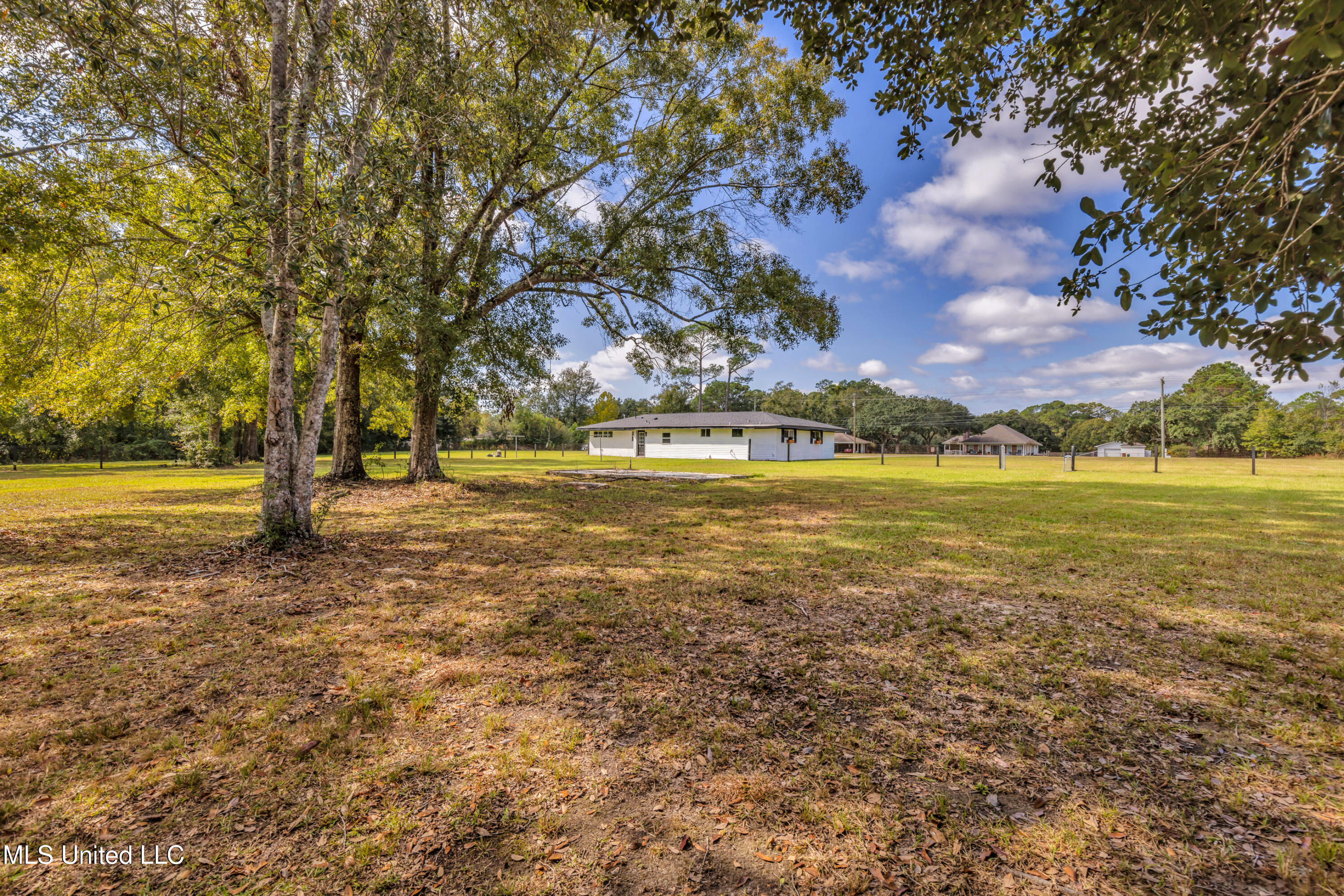 12330 Oaklawn Road Property Photo 28