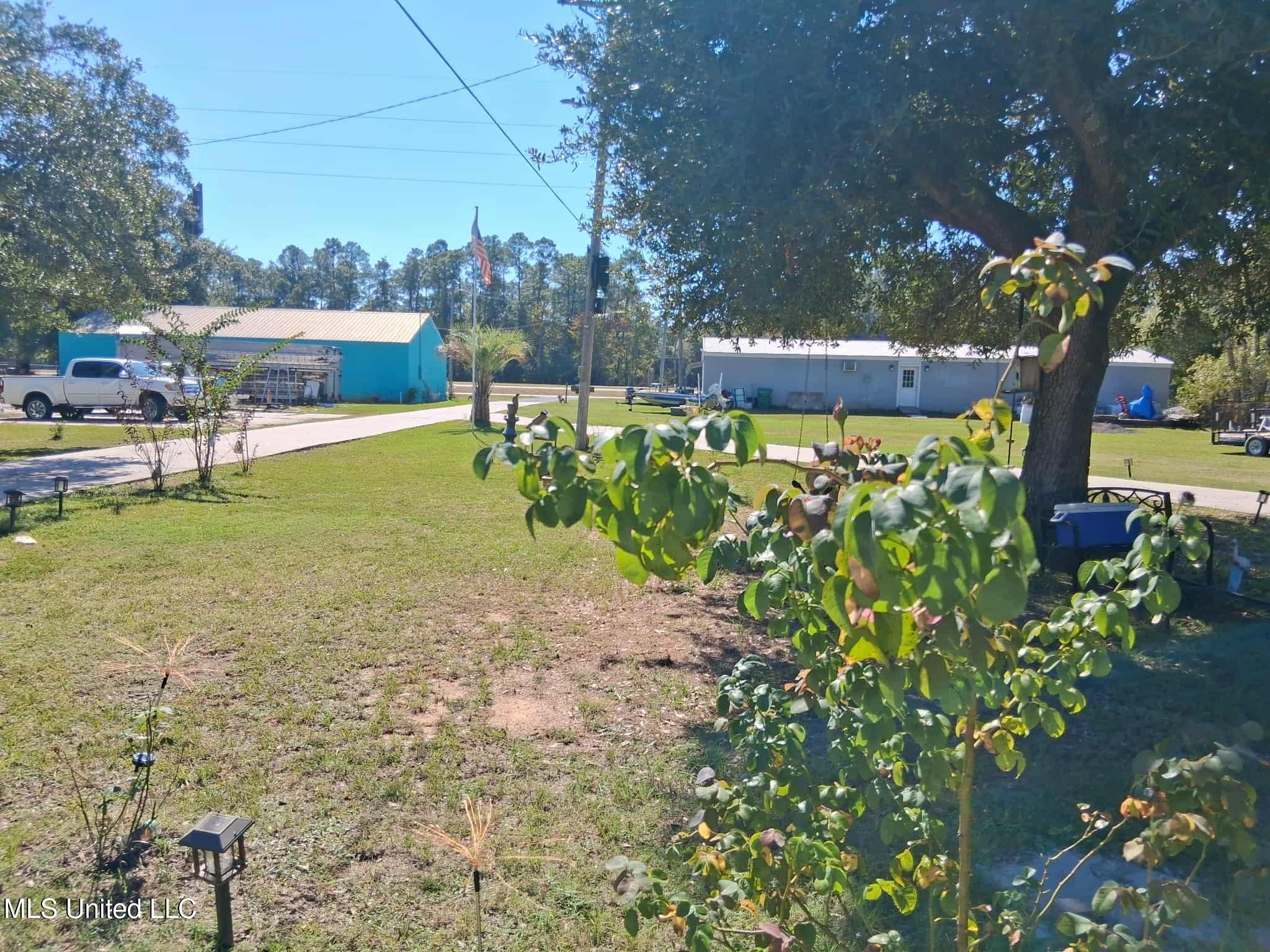 9035 Pine Drive Property Photo 30