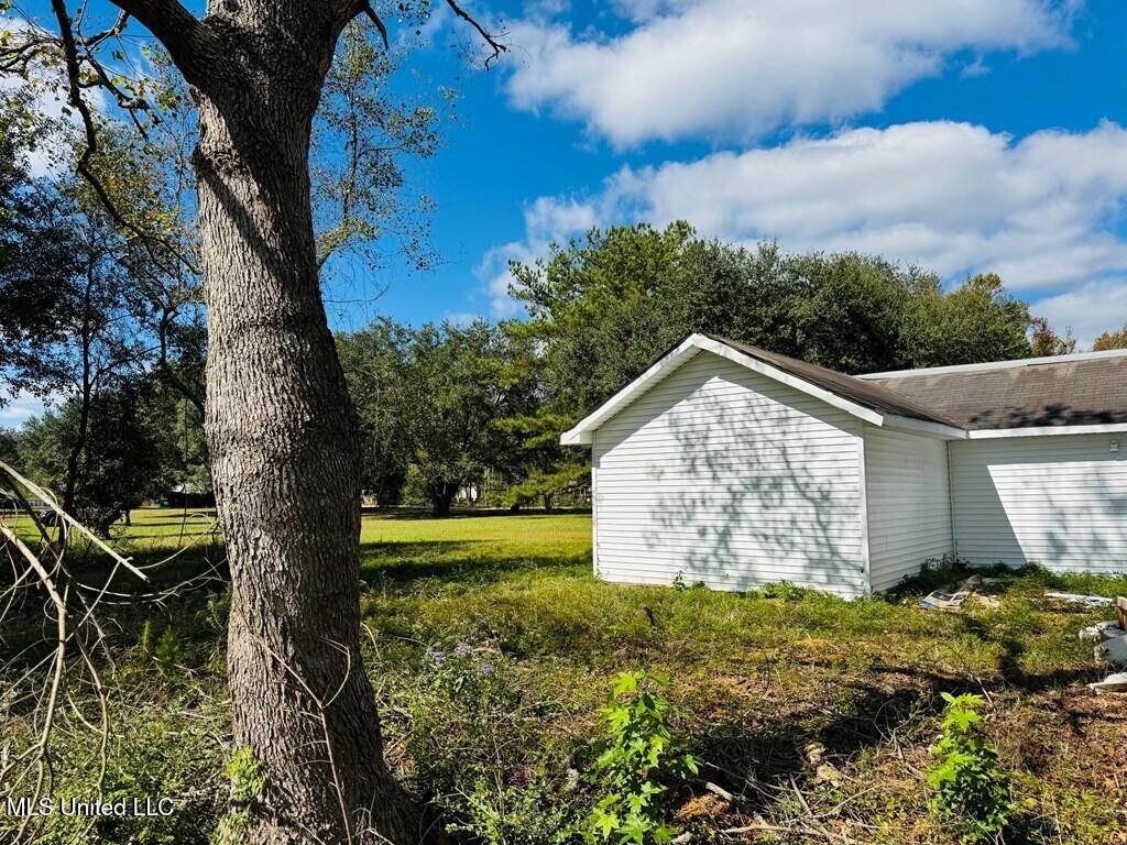 9 Rock Lane Property Photo 6