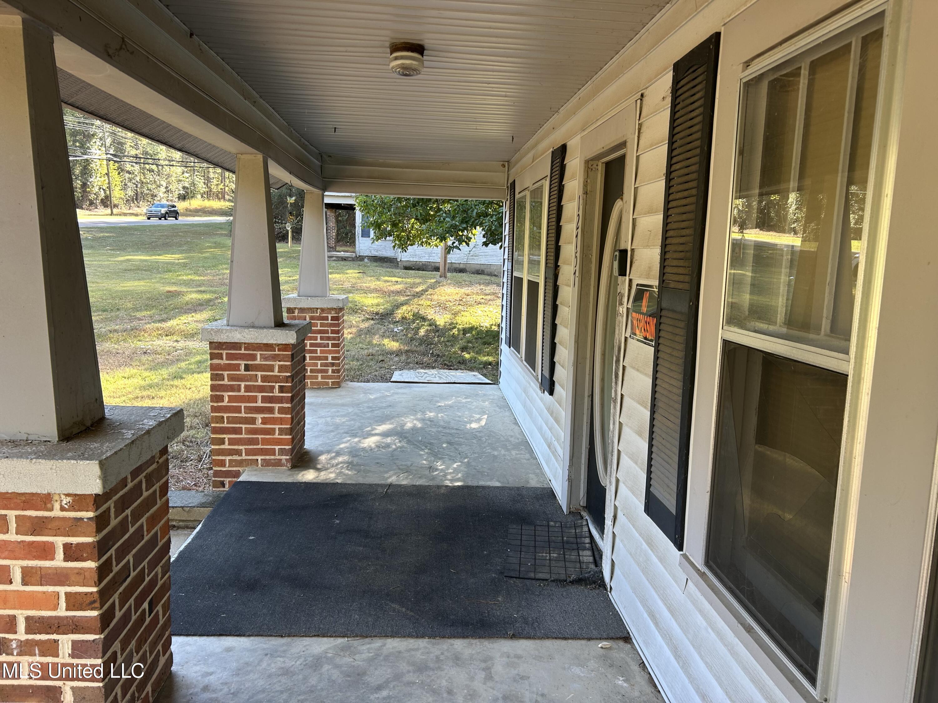 12757 W Highway 12 Property Photo 9