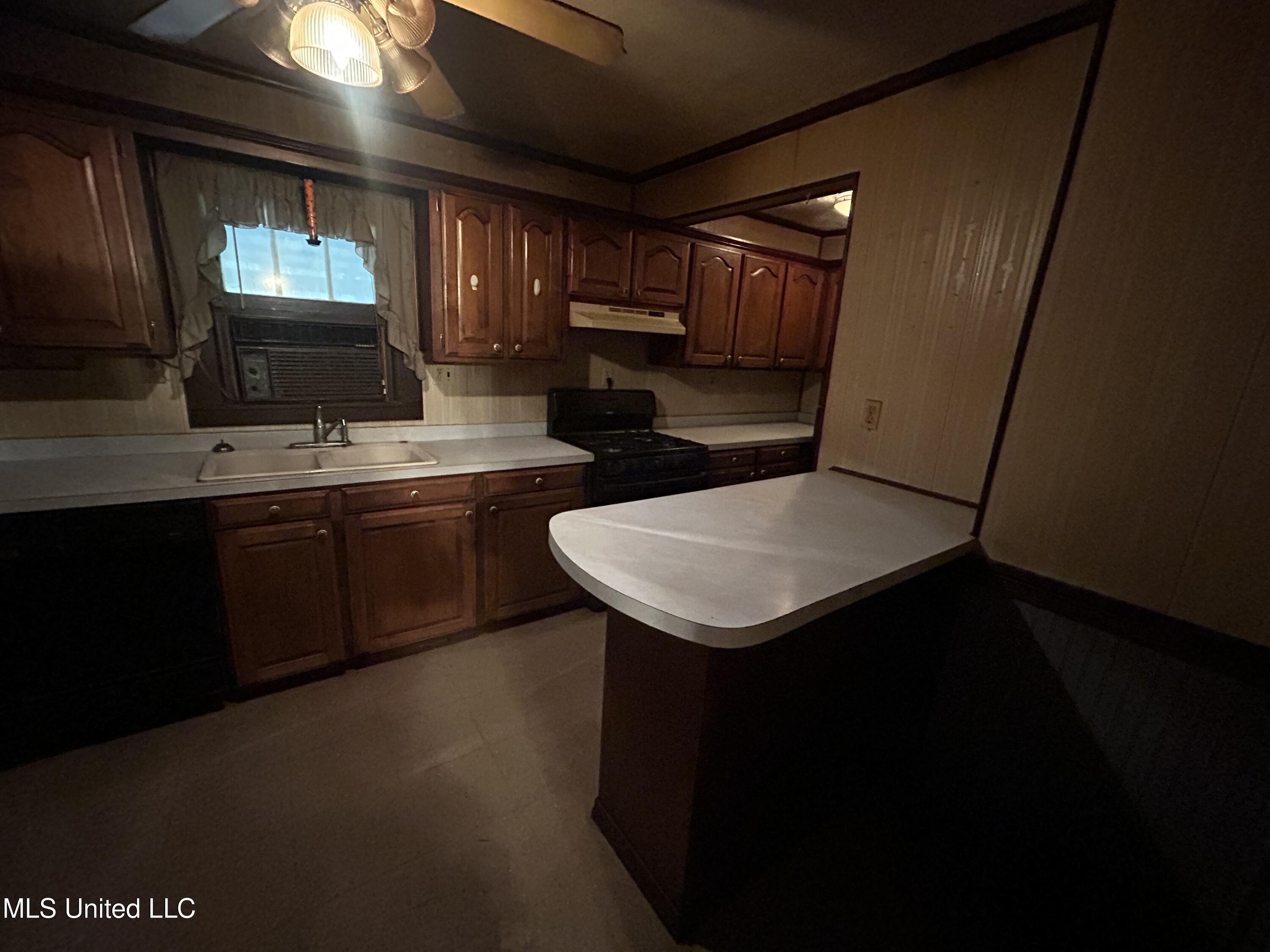 12757 W Highway 12 Property Photo 18