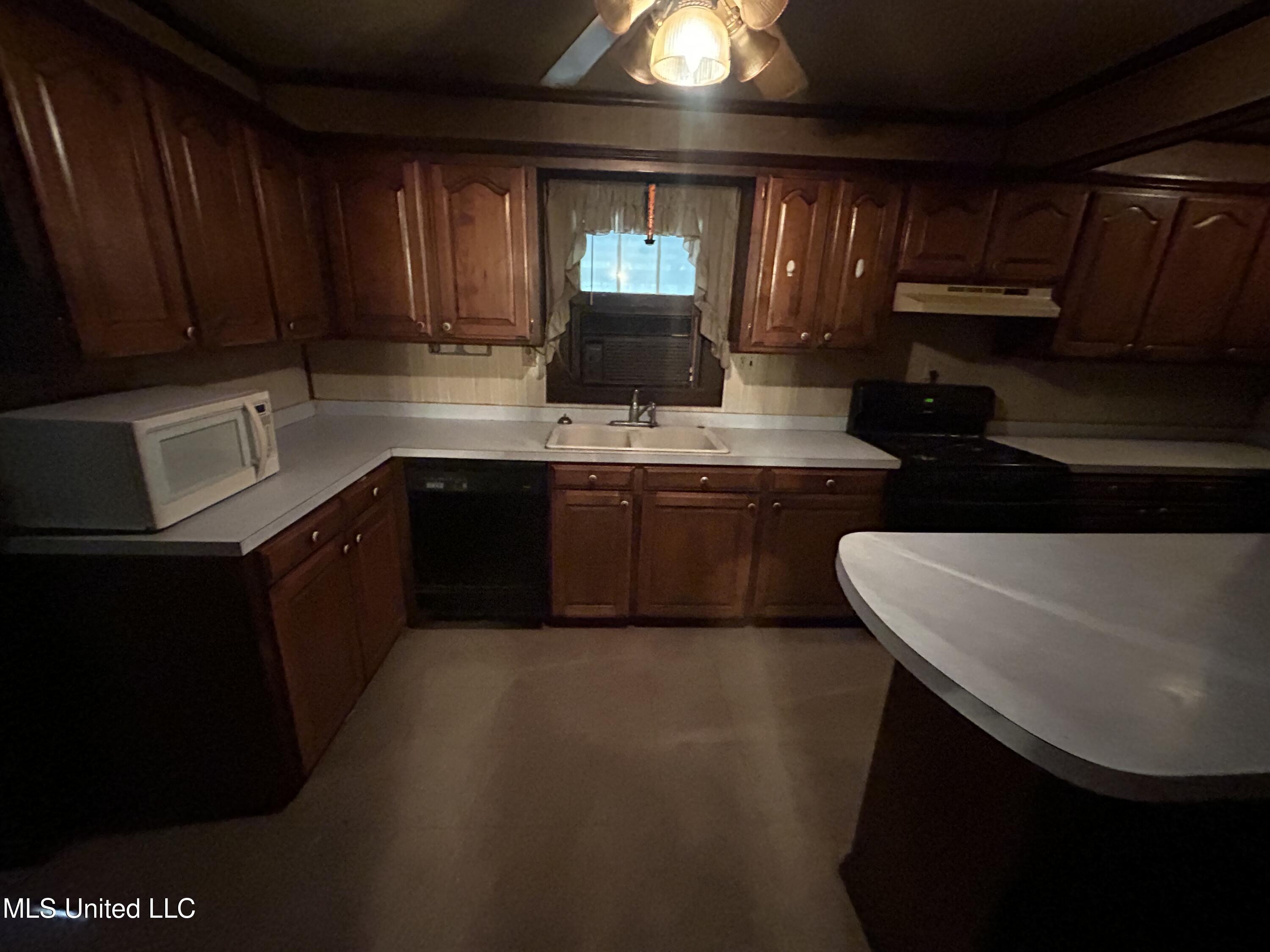 12757 W Highway 12 Property Photo 19