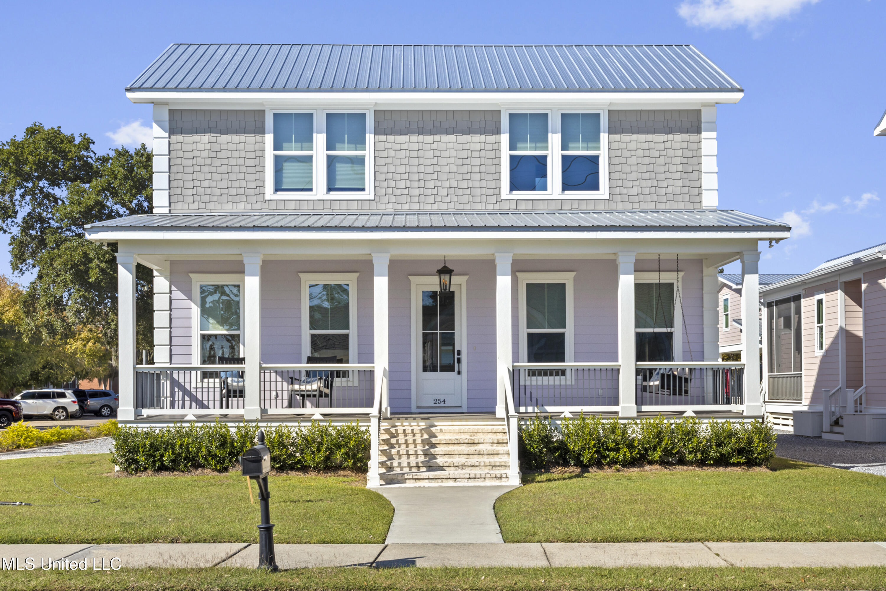 254 W Second Street Property Photo 1