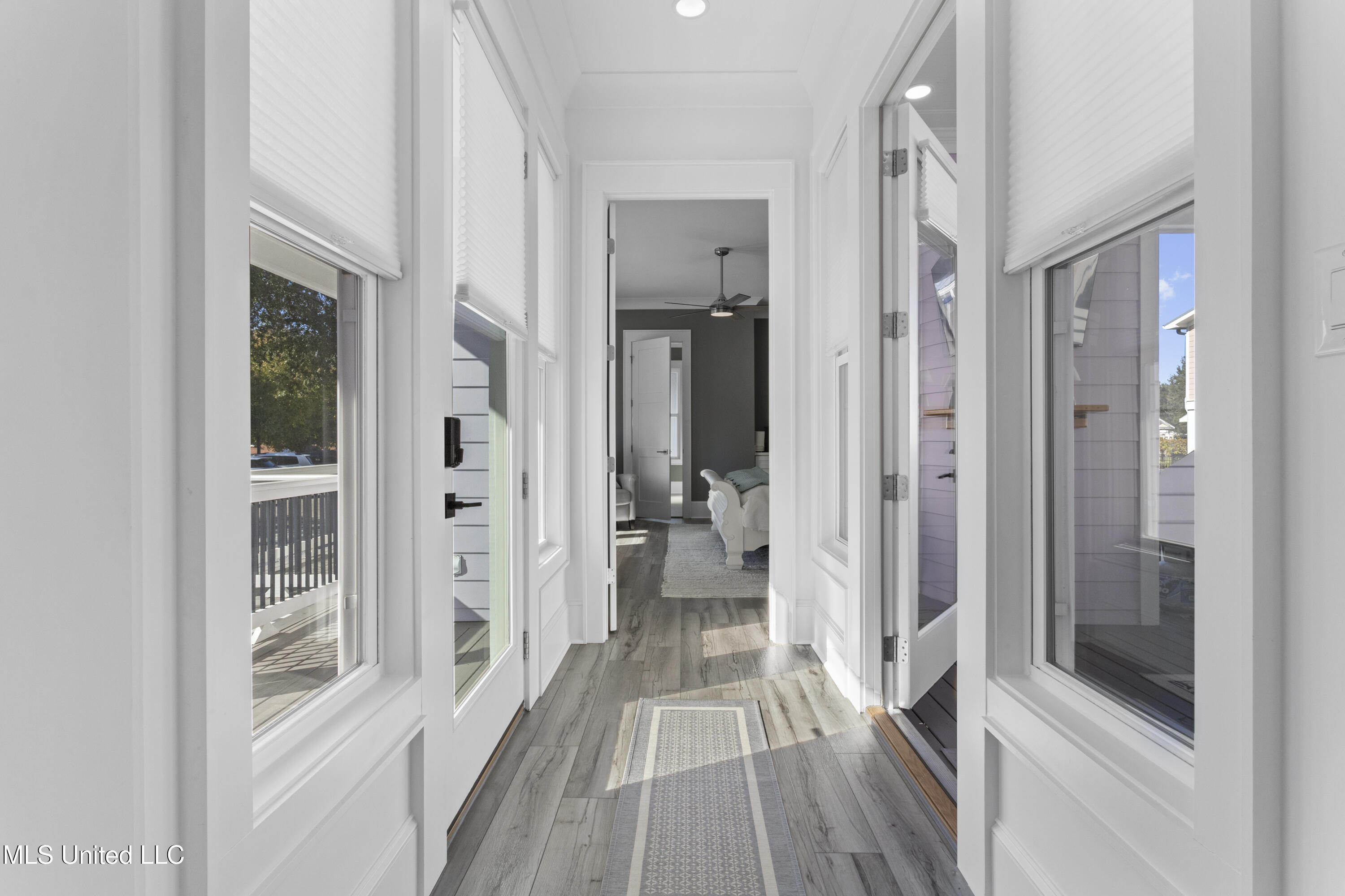 254 W Second Street Property Photo 28