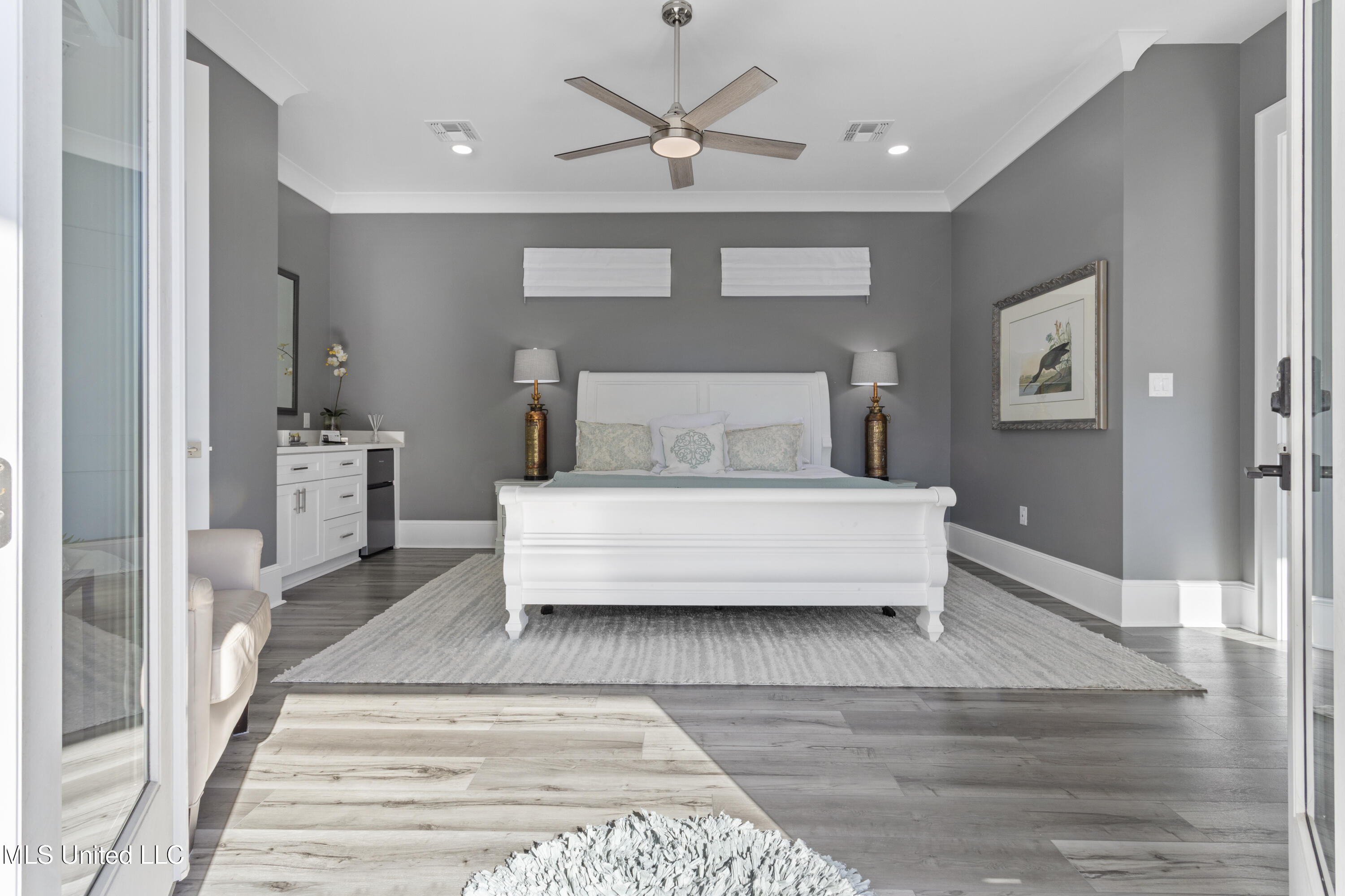 254 W Second Street Property Photo 30