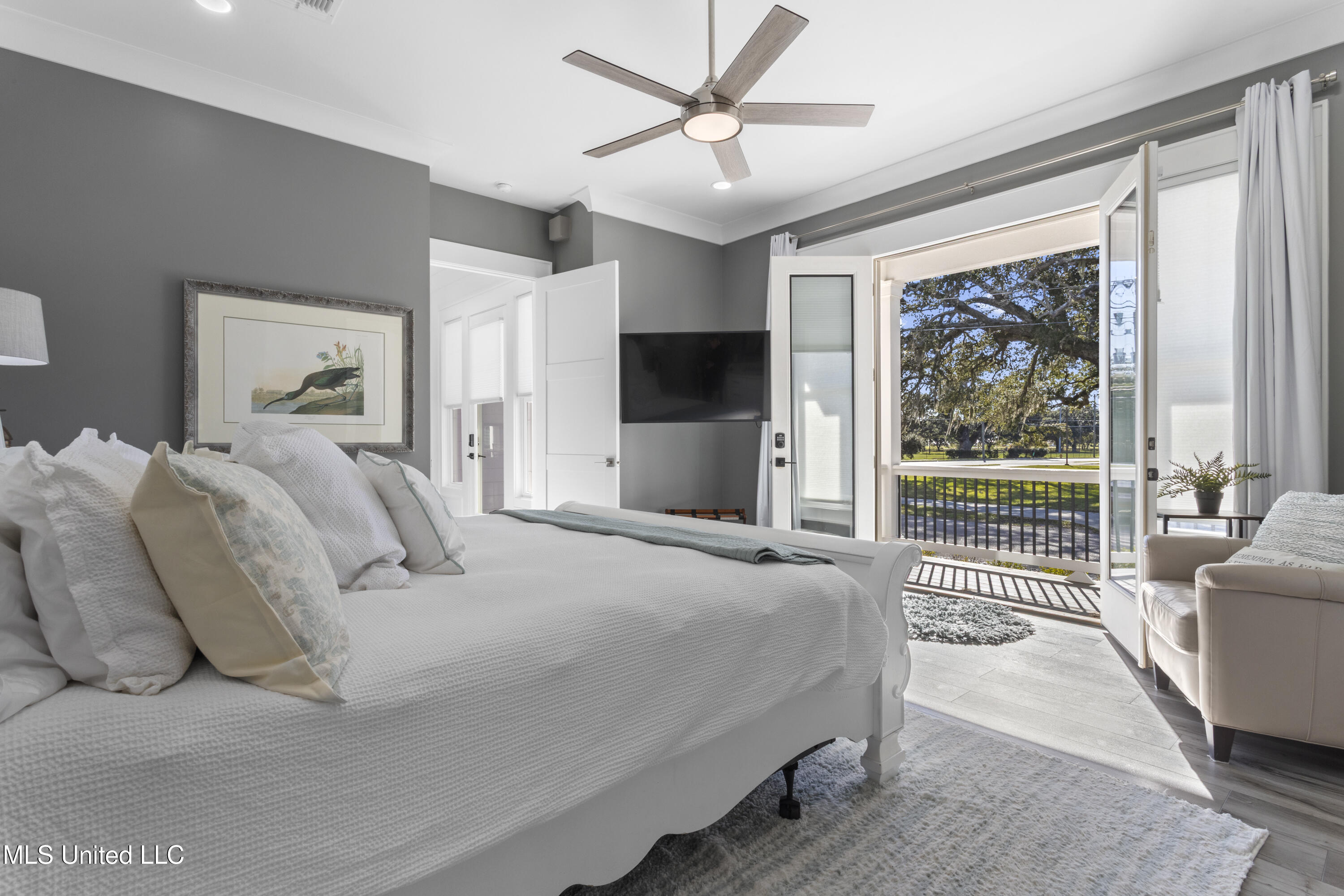 254 W Second Street Property Photo 32