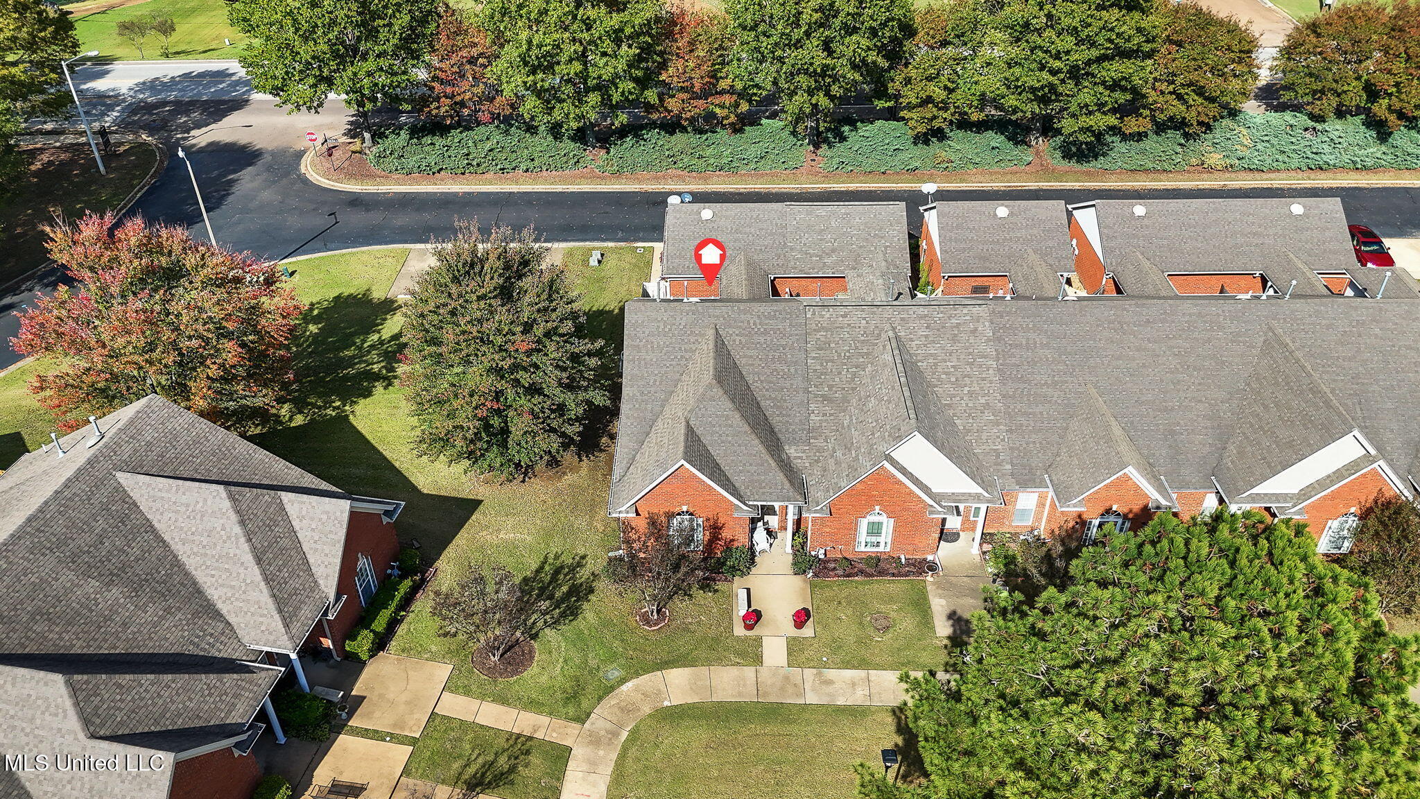 833 N Martin Circle Property Photo 27