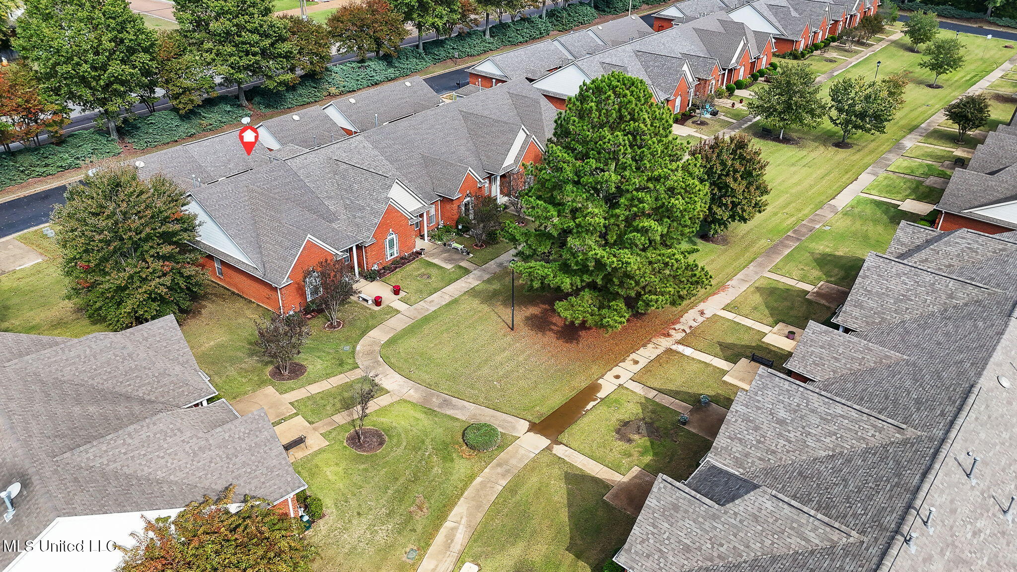 833 N Martin Circle Property Photo 28