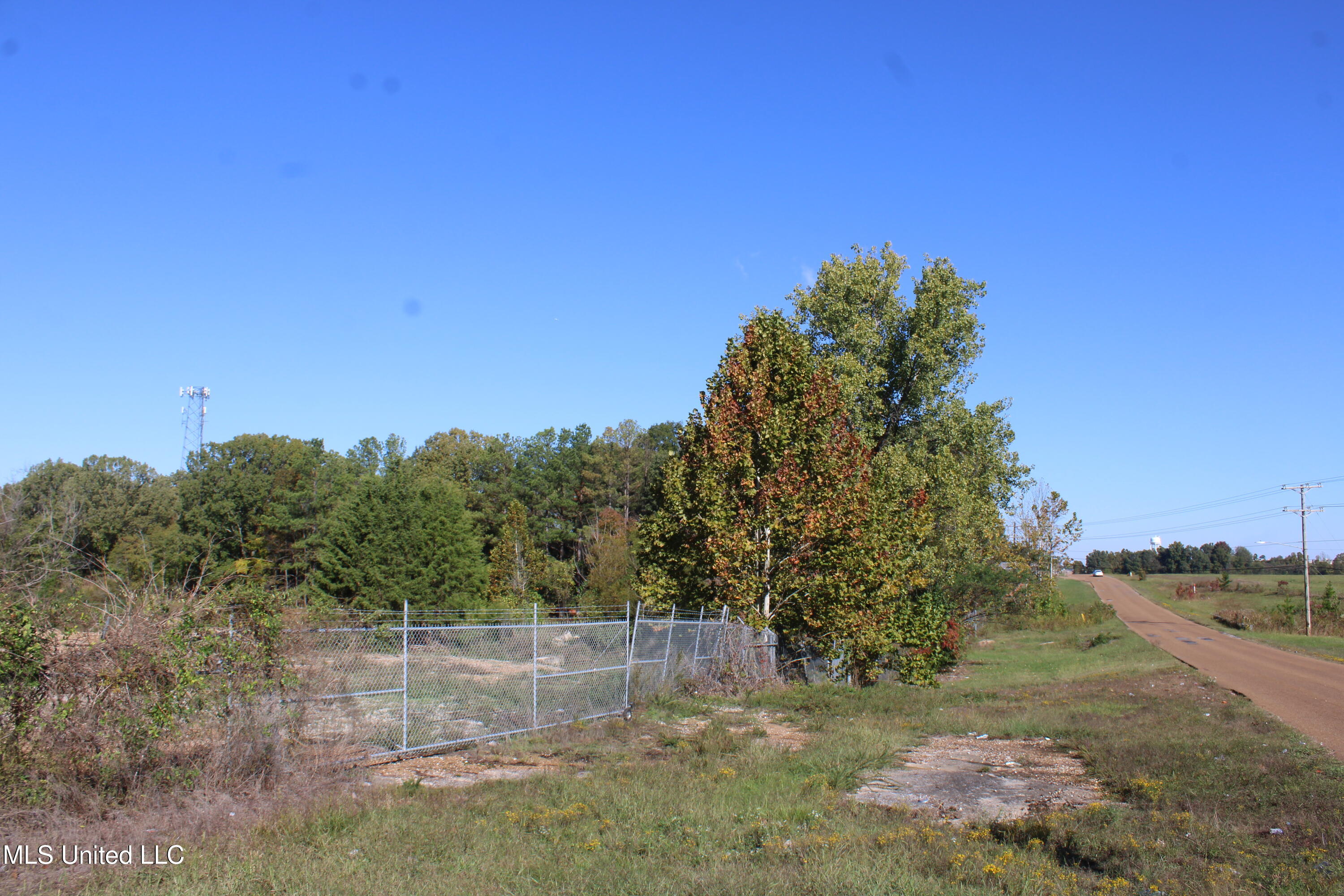 8031 Alexander Road Property Photo 4