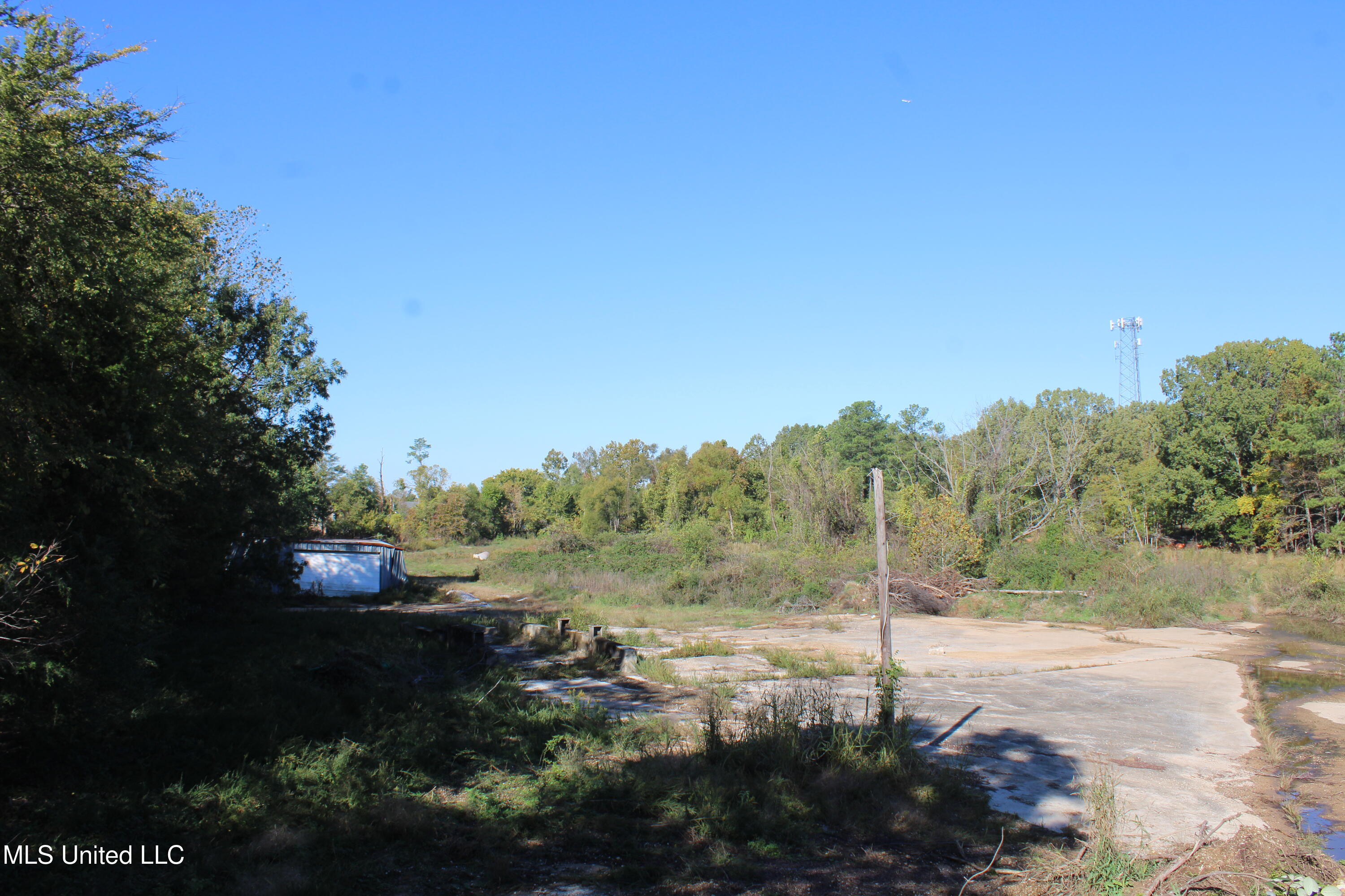 8031 Alexander Road Property Photo 5