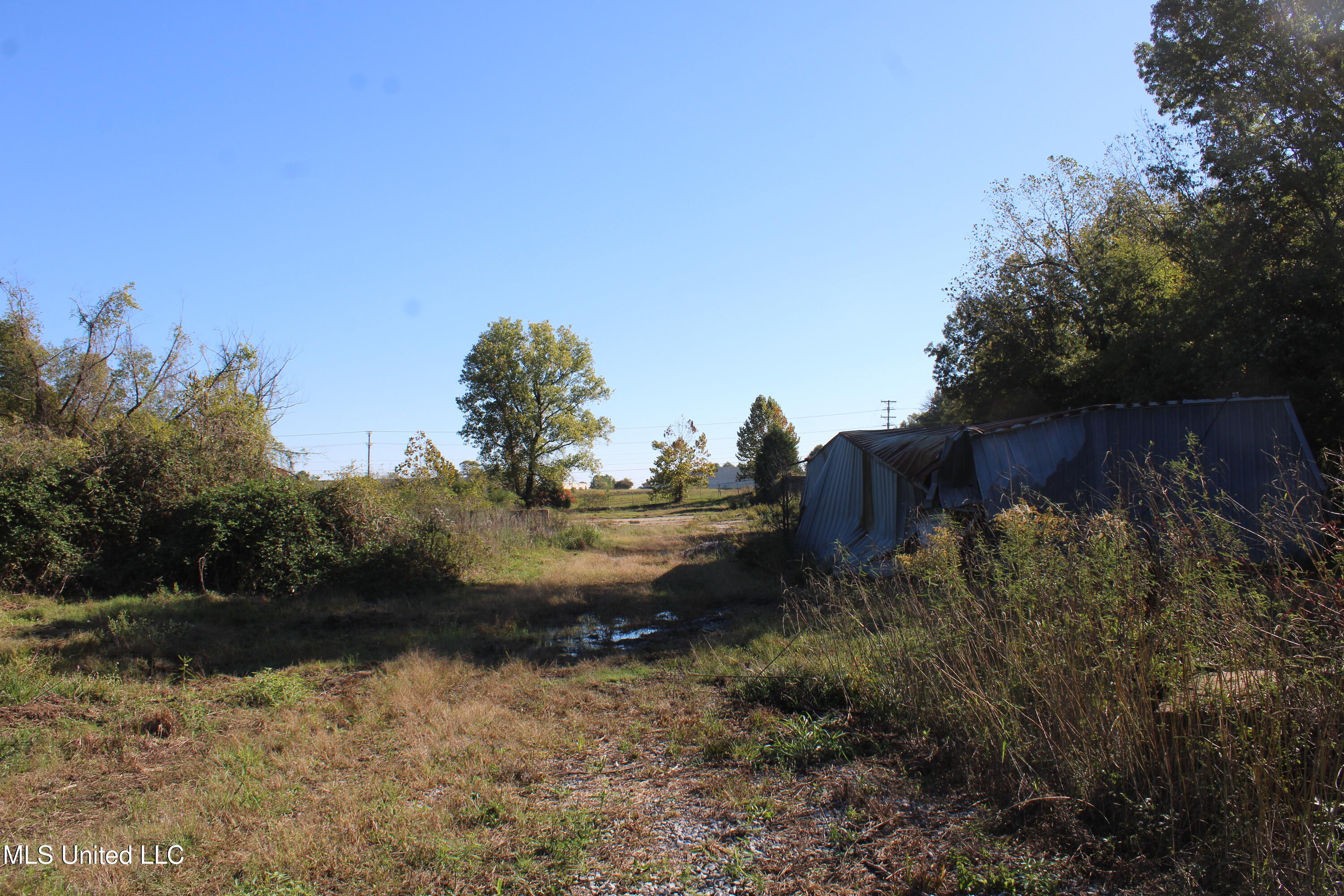8031 Alexander Road Property Photo 13