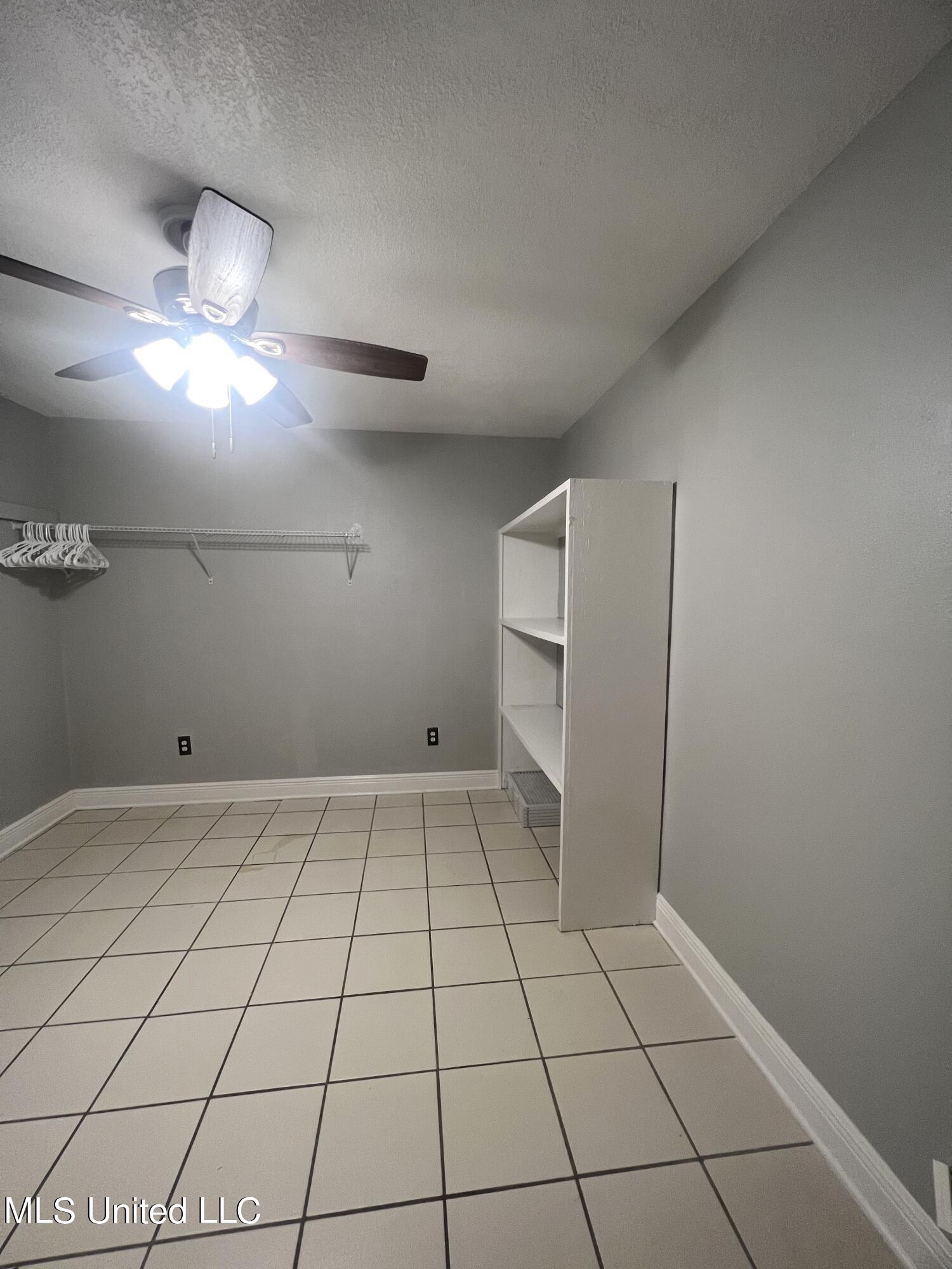 672 Orchard Drive Property Photo 9