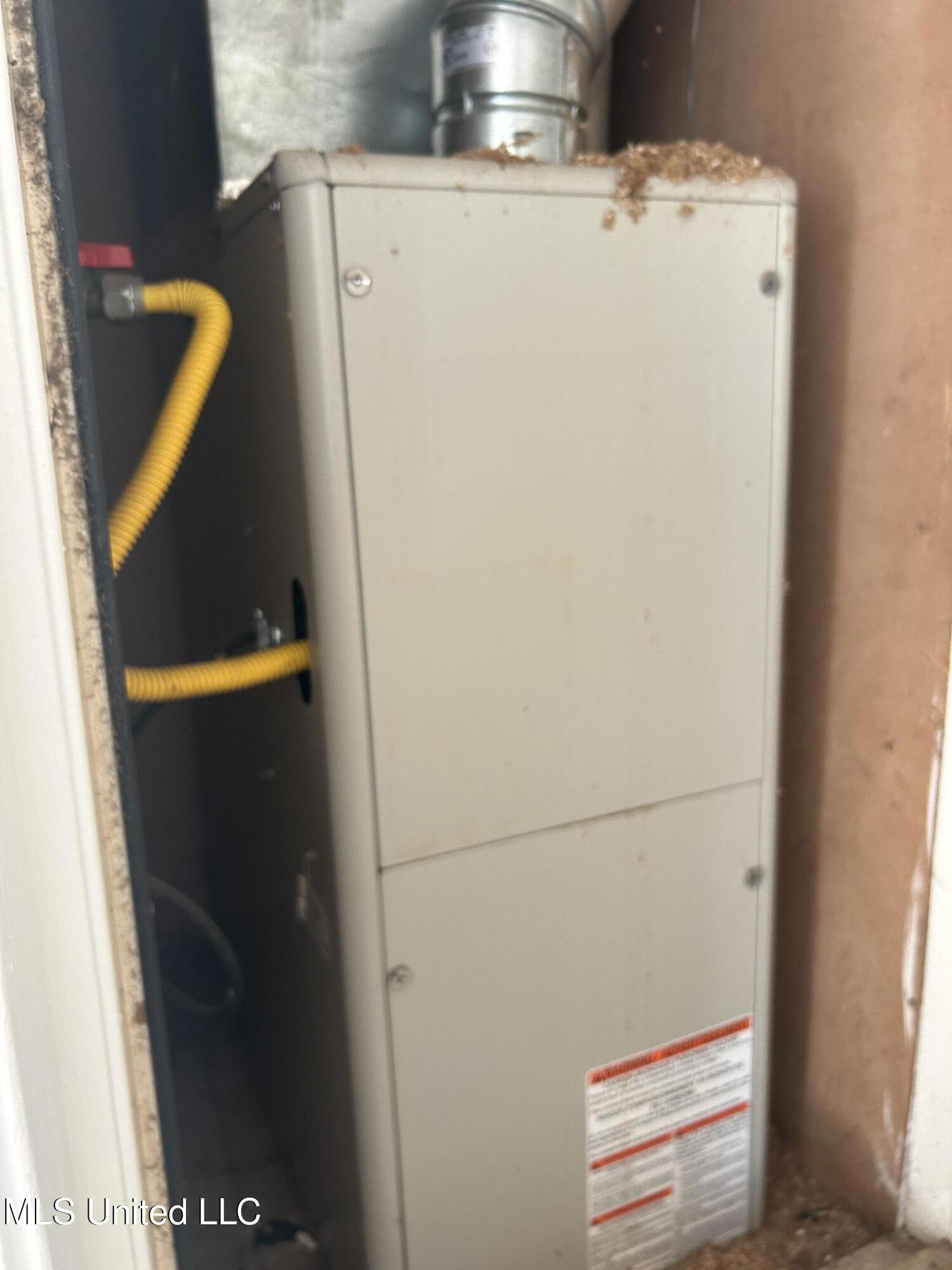 1208 Glendale Circle Property Photo 10