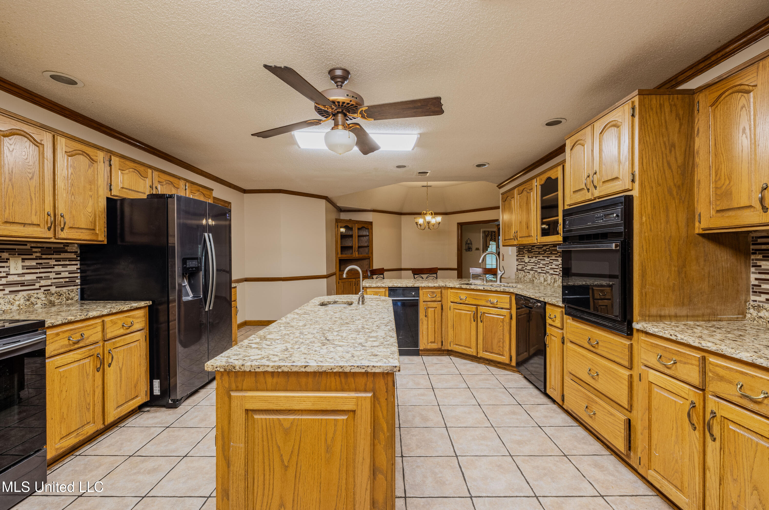 7827 Germantown Road Property Photo 9