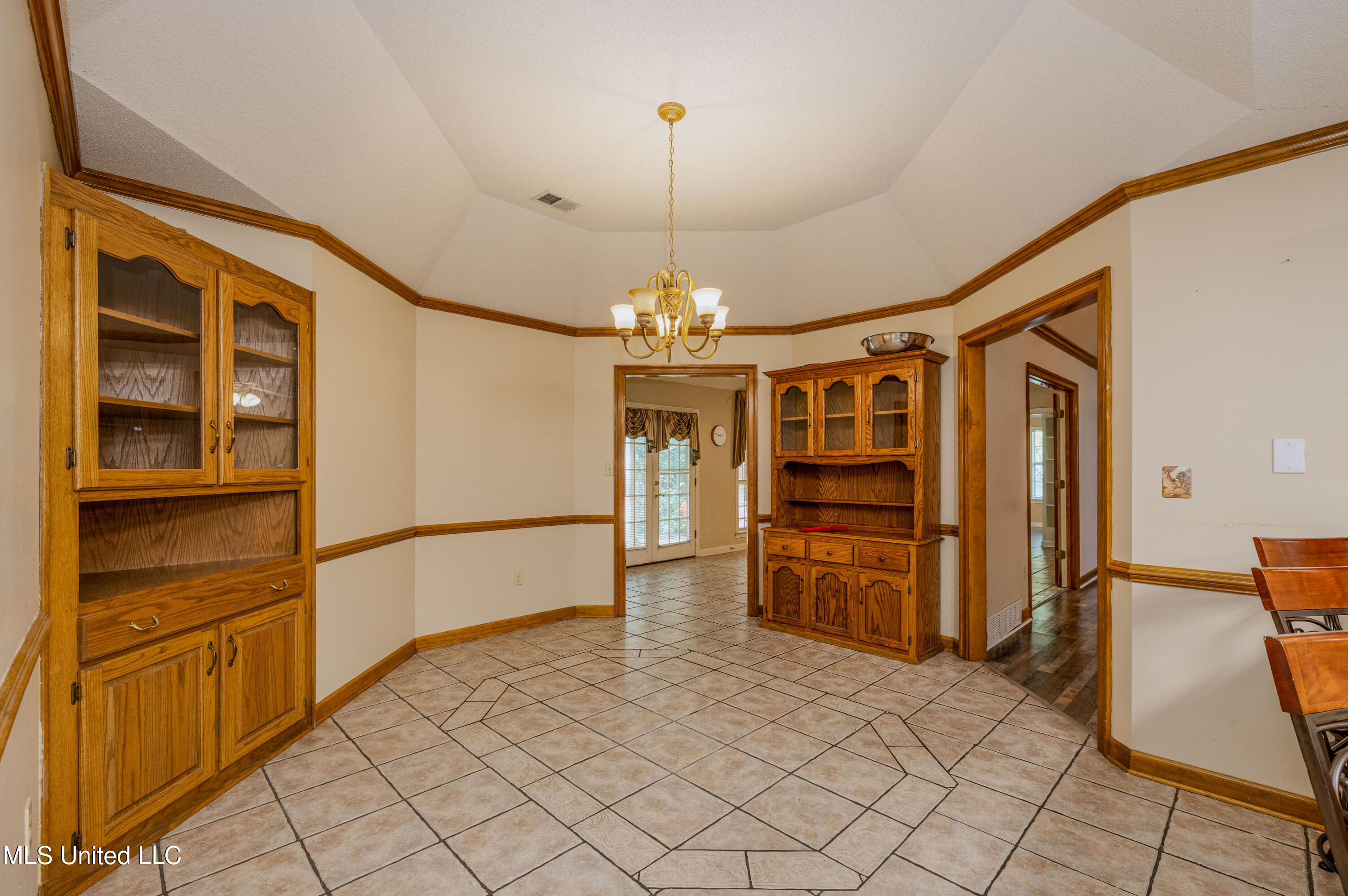 7827 Germantown Road Property Photo 12