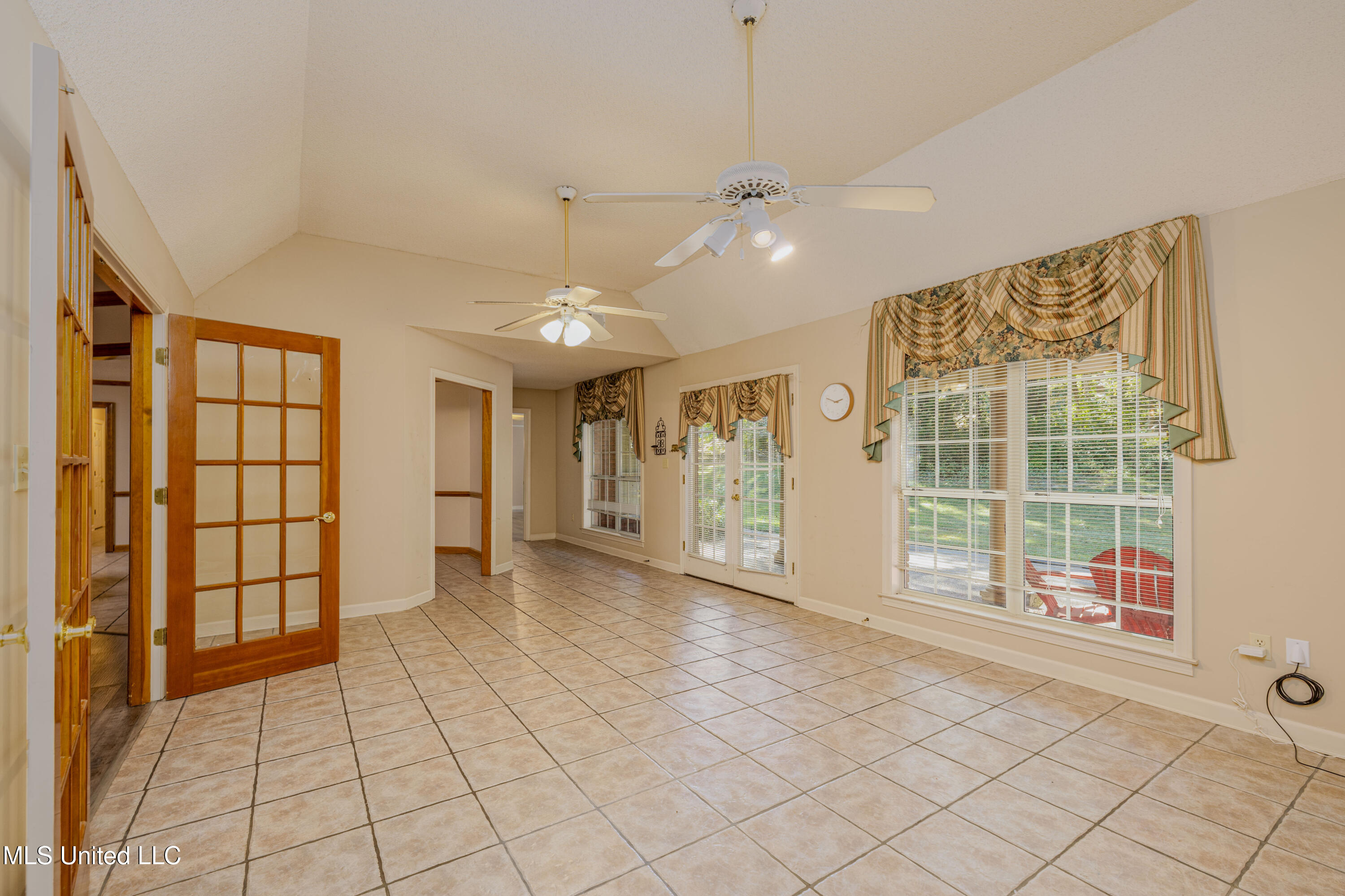 7827 Germantown Road Property Photo 15