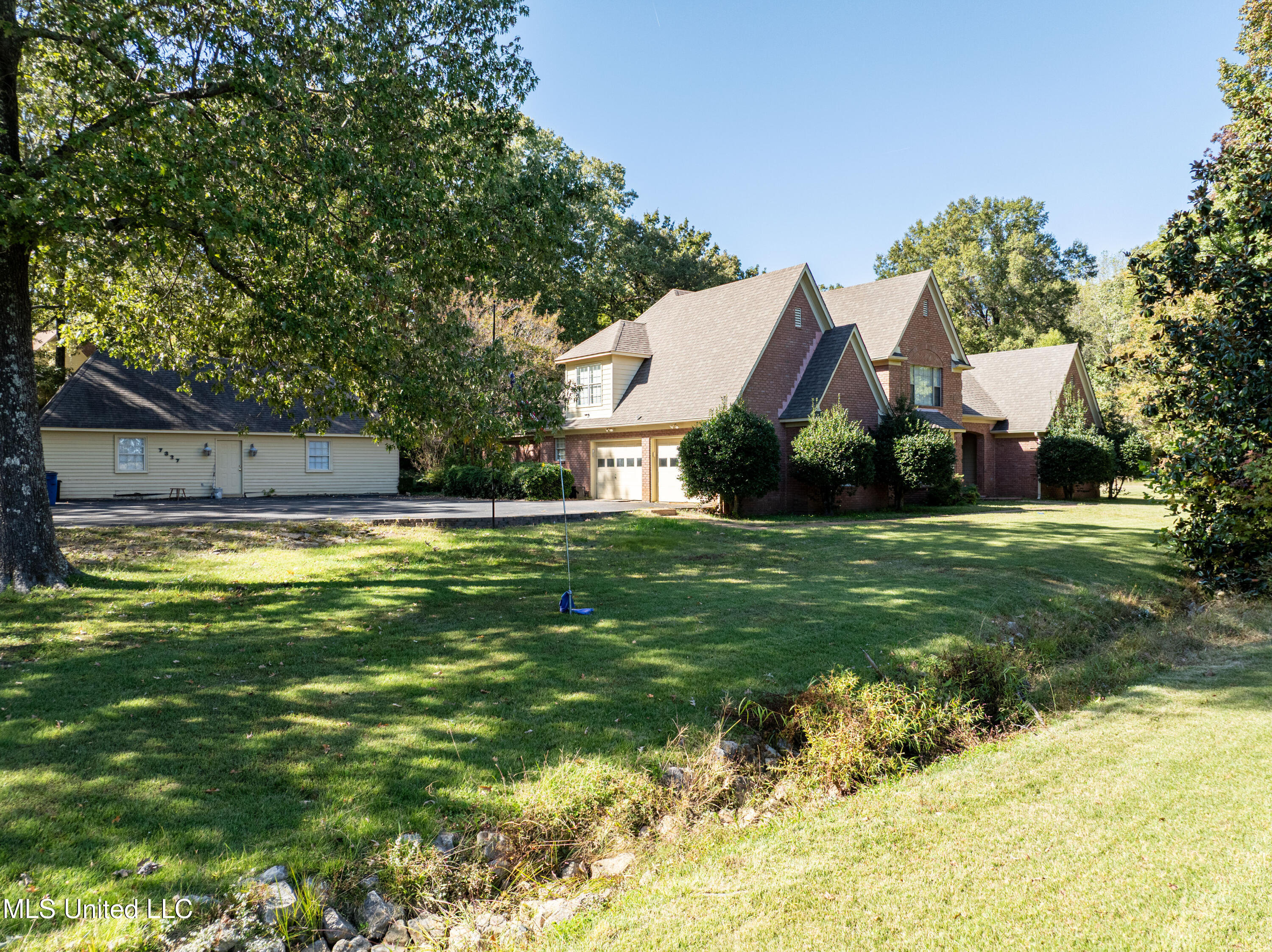 7827 Germantown Road Property Photo 32