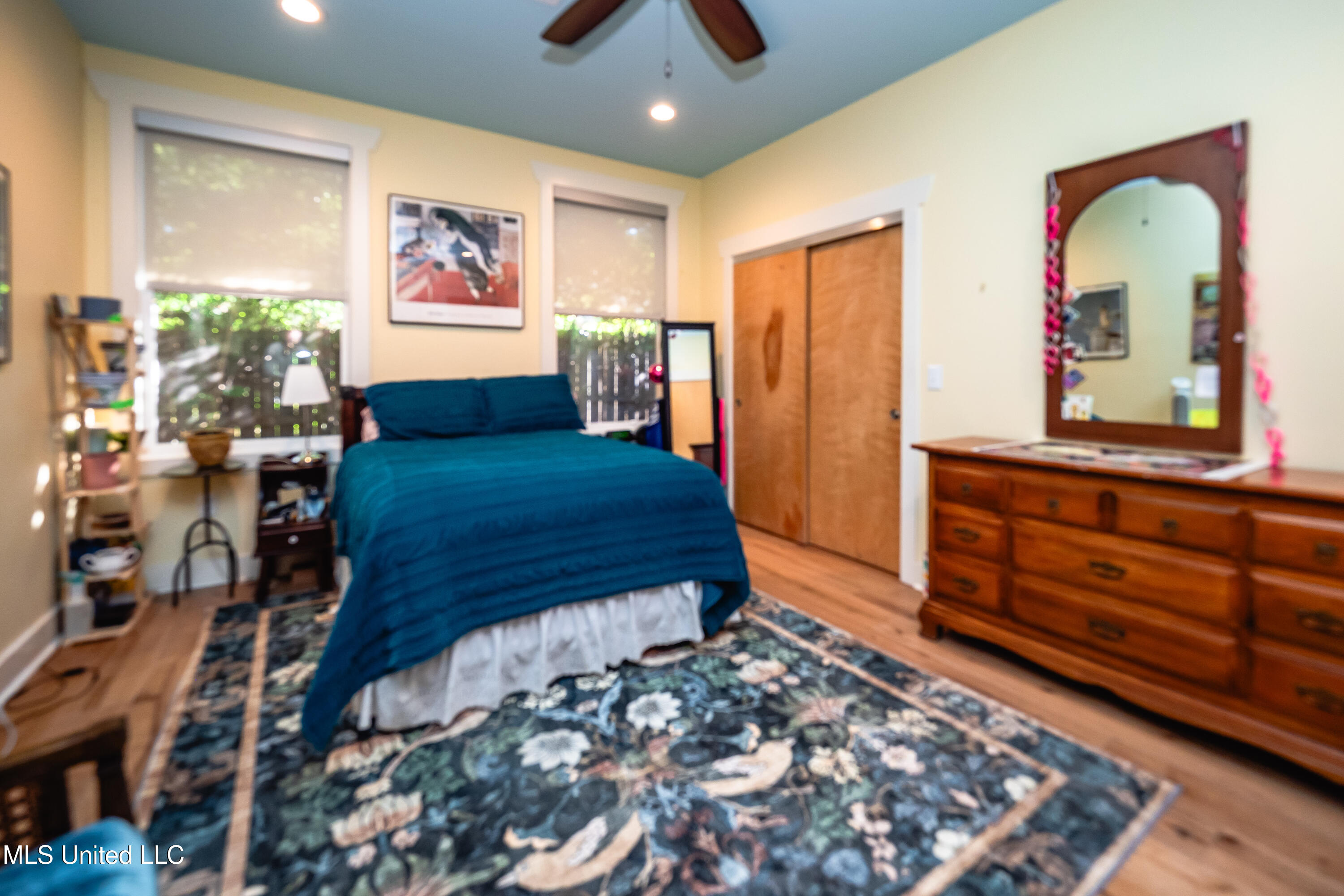 2216 Southwood Road Property Photo 27